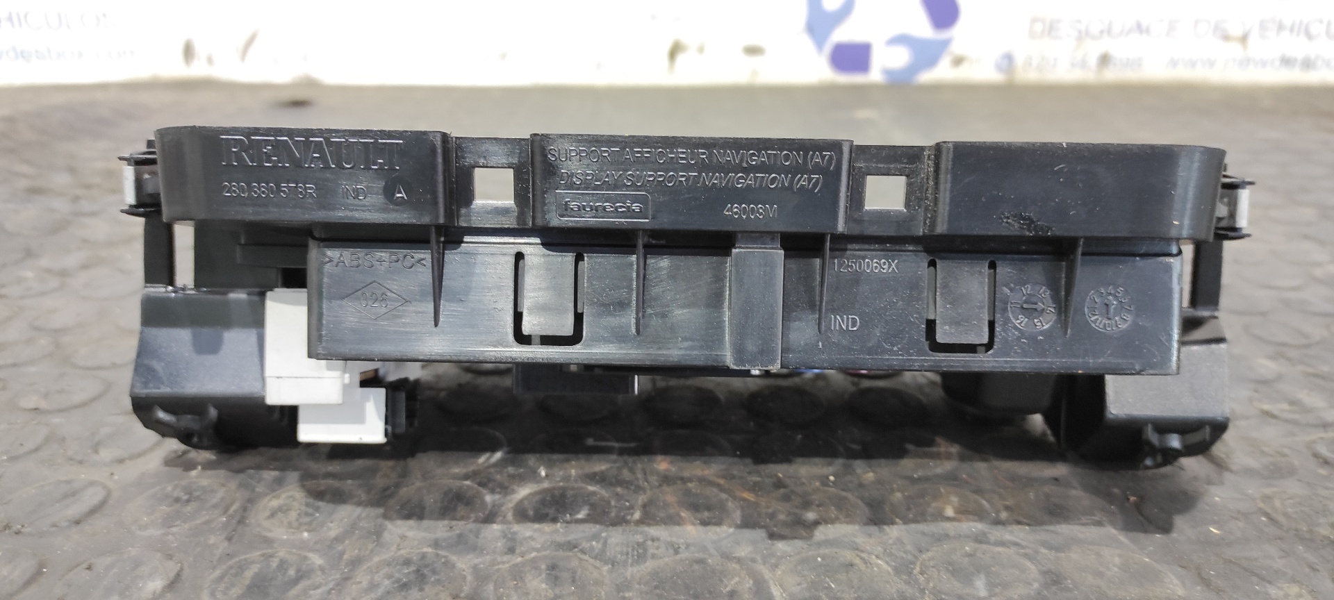 SISTEMA NAVEGACION GPS RENAULT MEGANE III BERLINA 5 P - vista 11