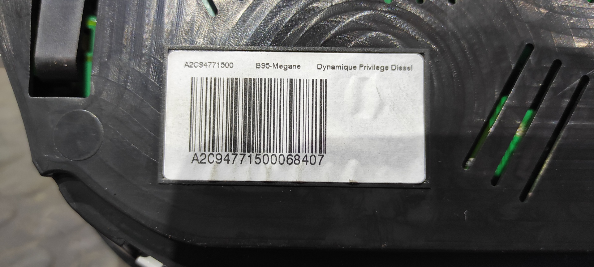 CUADRO INSTRUMENTOS RENAULT MEGANE III BERLINA 5 P - vista 8