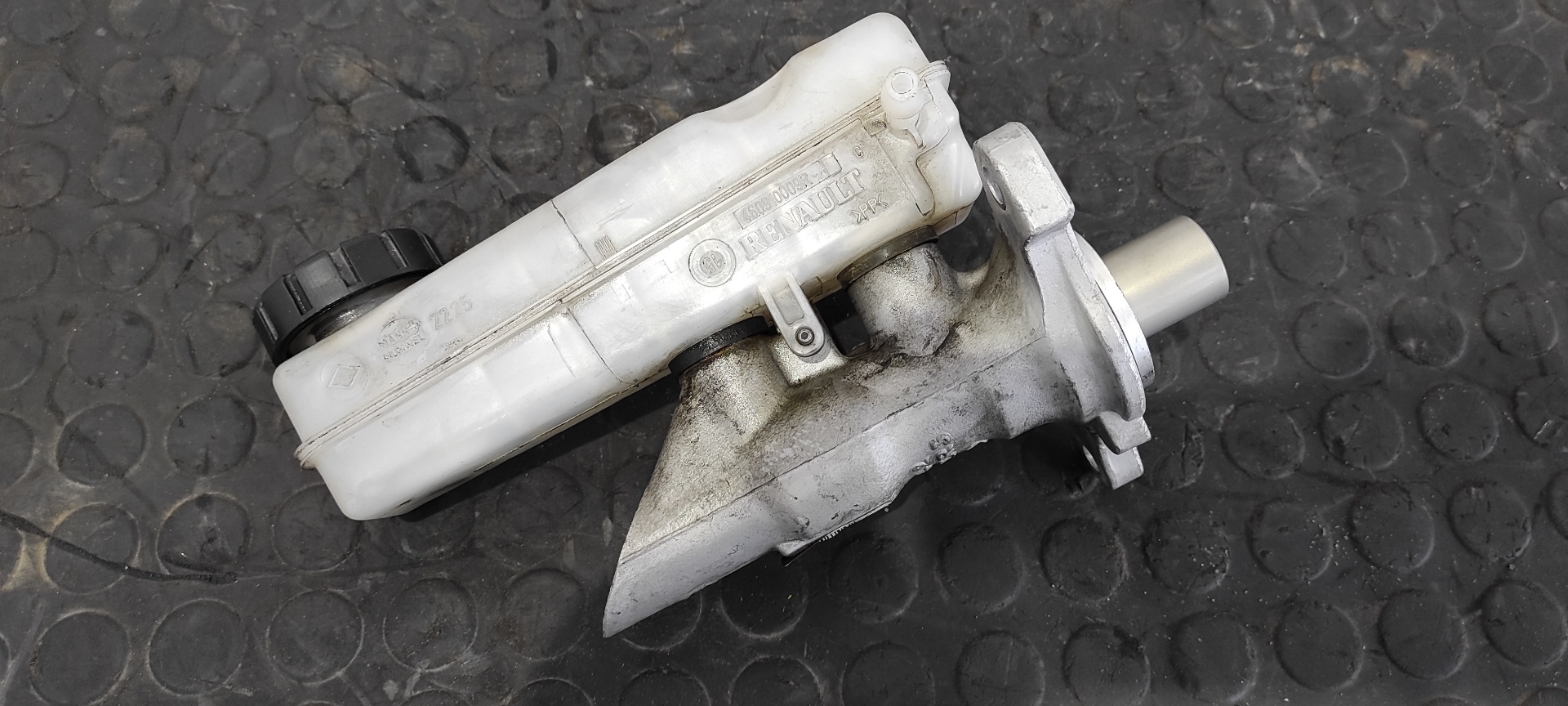 BOMBA FRENO RENAULT MEGANE III BERLINA 5 P - vista 4