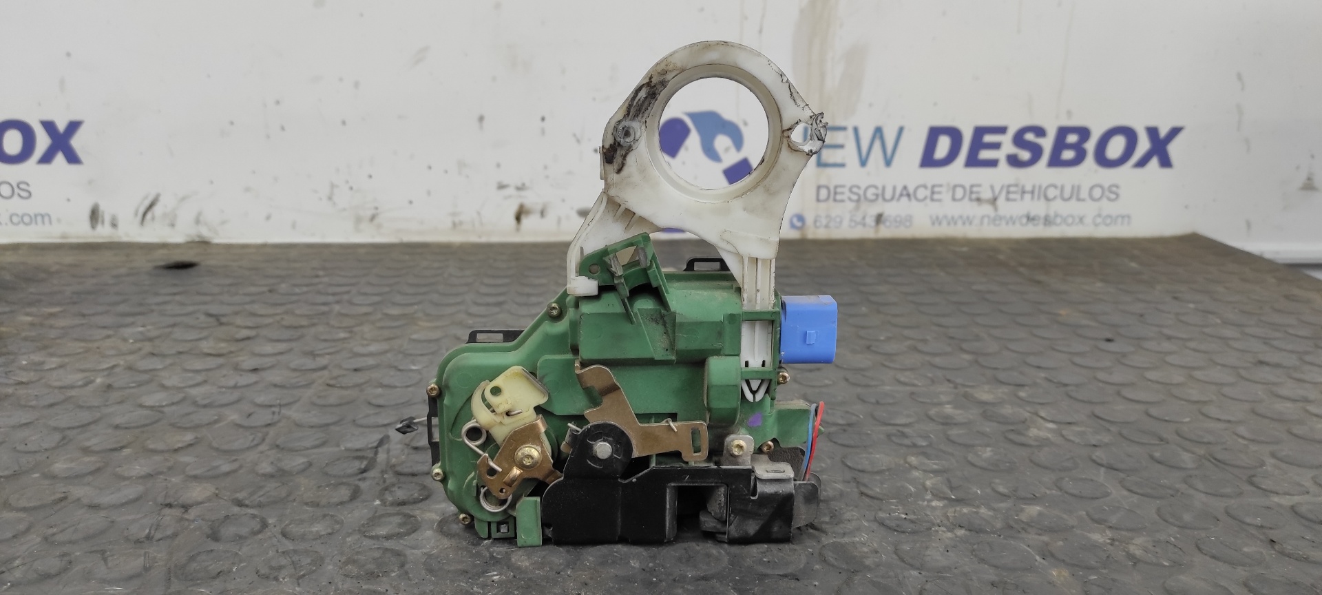 CERRADURA PUERTA DELANTERA IZQUIERDA SEAT IBIZA (6L1) - vista 4