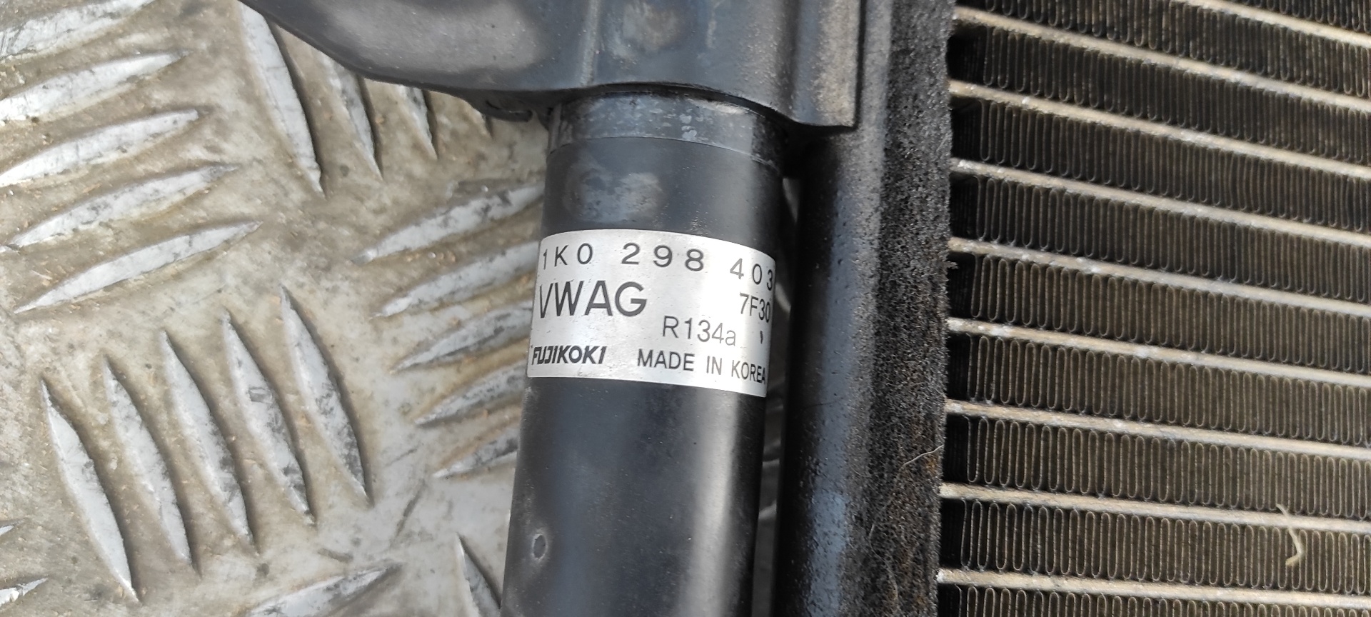 CONDENSADOR / RADIADOR  AIRE ACONDICIONADO AUDI A3 (8P) - vista 2