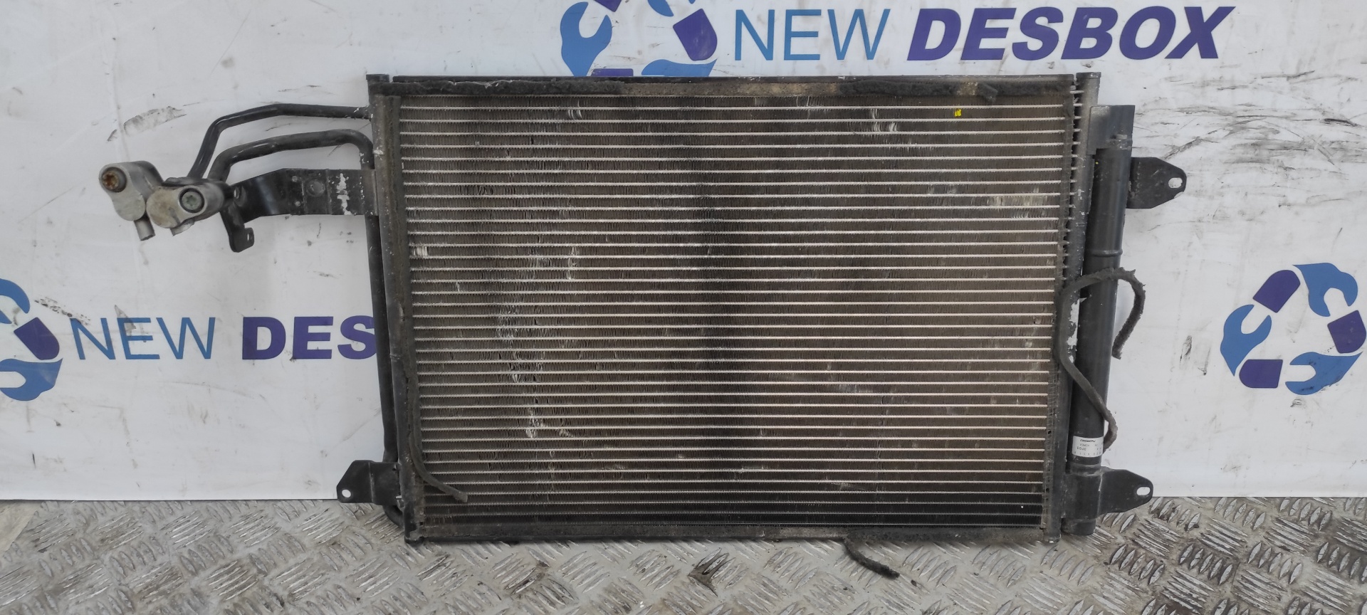 CONDENSADOR / RADIADOR  AIRE ACONDICIONADO AUDI A3 (8P)