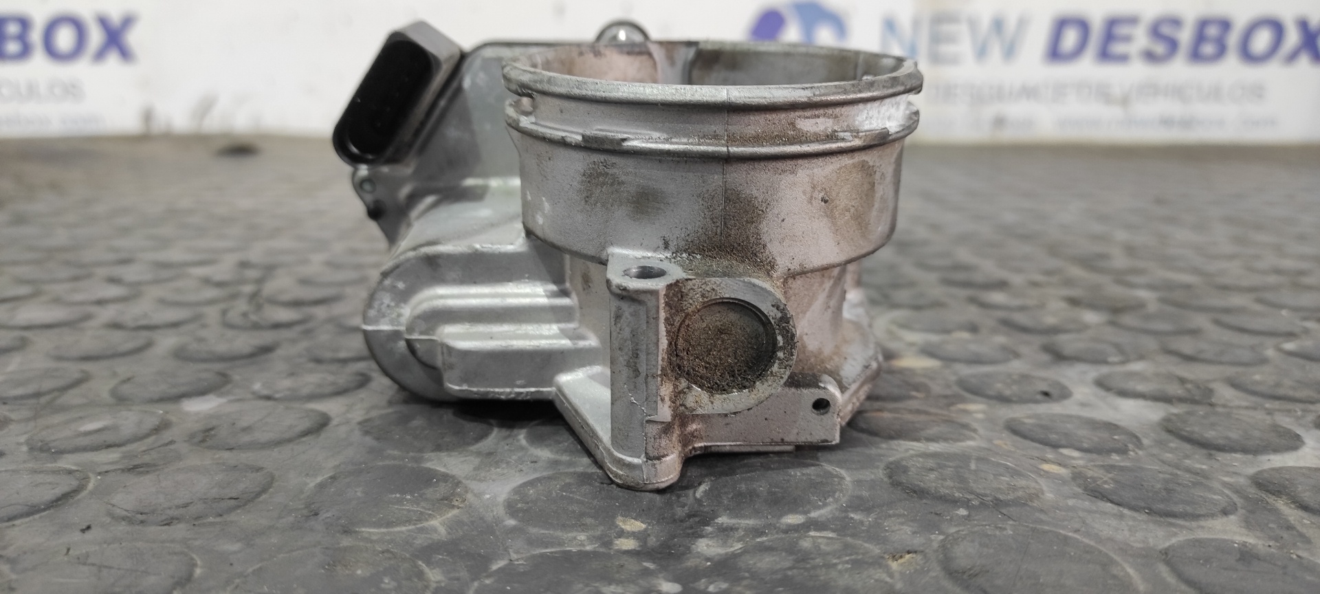 CAJA MARIPOSA SEAT LEON (1P1) - vista 3