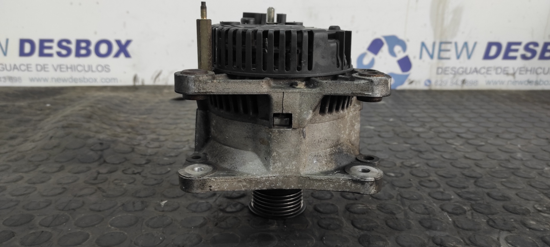 ALTERNADOR VOLKSWAGEN POLO BERLINA (6N1) - vista 2