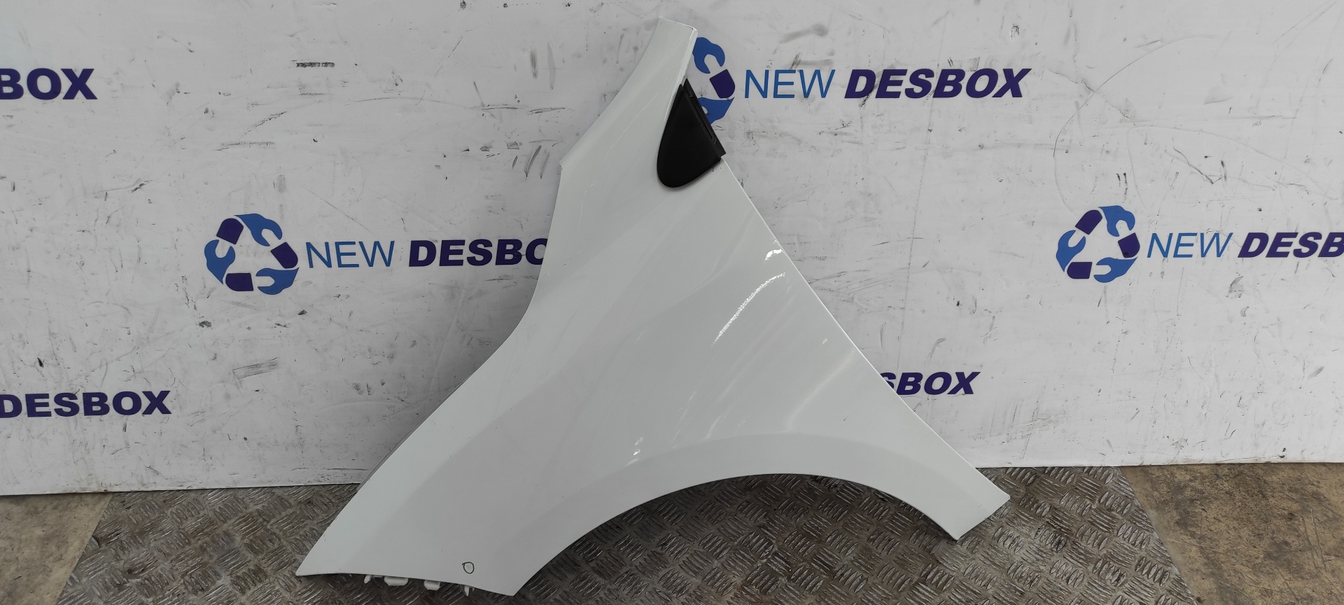 ALETA DELANTERA IZQUIERDA RENAULT MEGANE III BERLINA 5 P