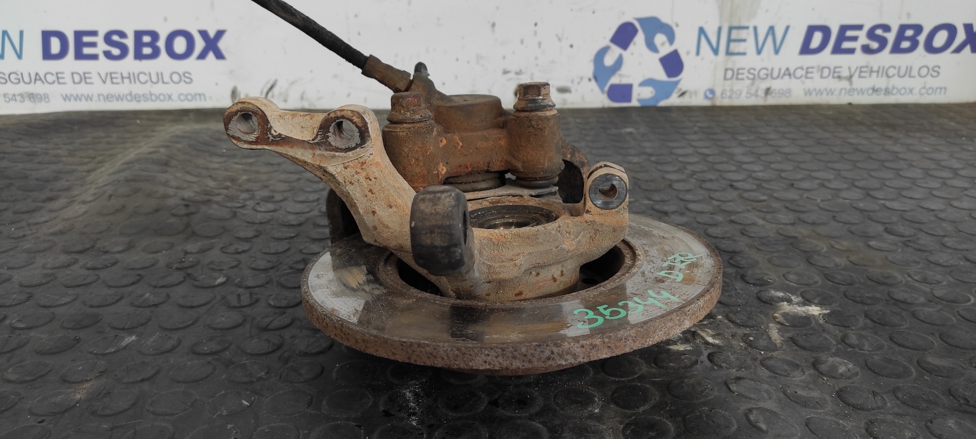 MANGUETA DELANTERA IZQUIERDA RENAULT RAPID/EXPRESS (F40) - vista 3