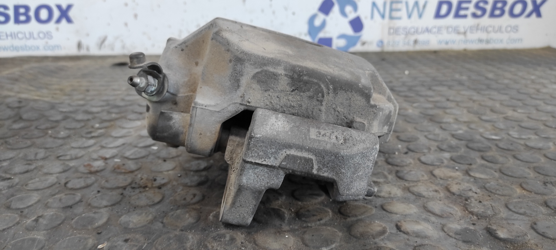 PINZA DE FRENO DELANTERA IZQUIERDA BMW SERIE 5 BERLINA (E60) - vista 7