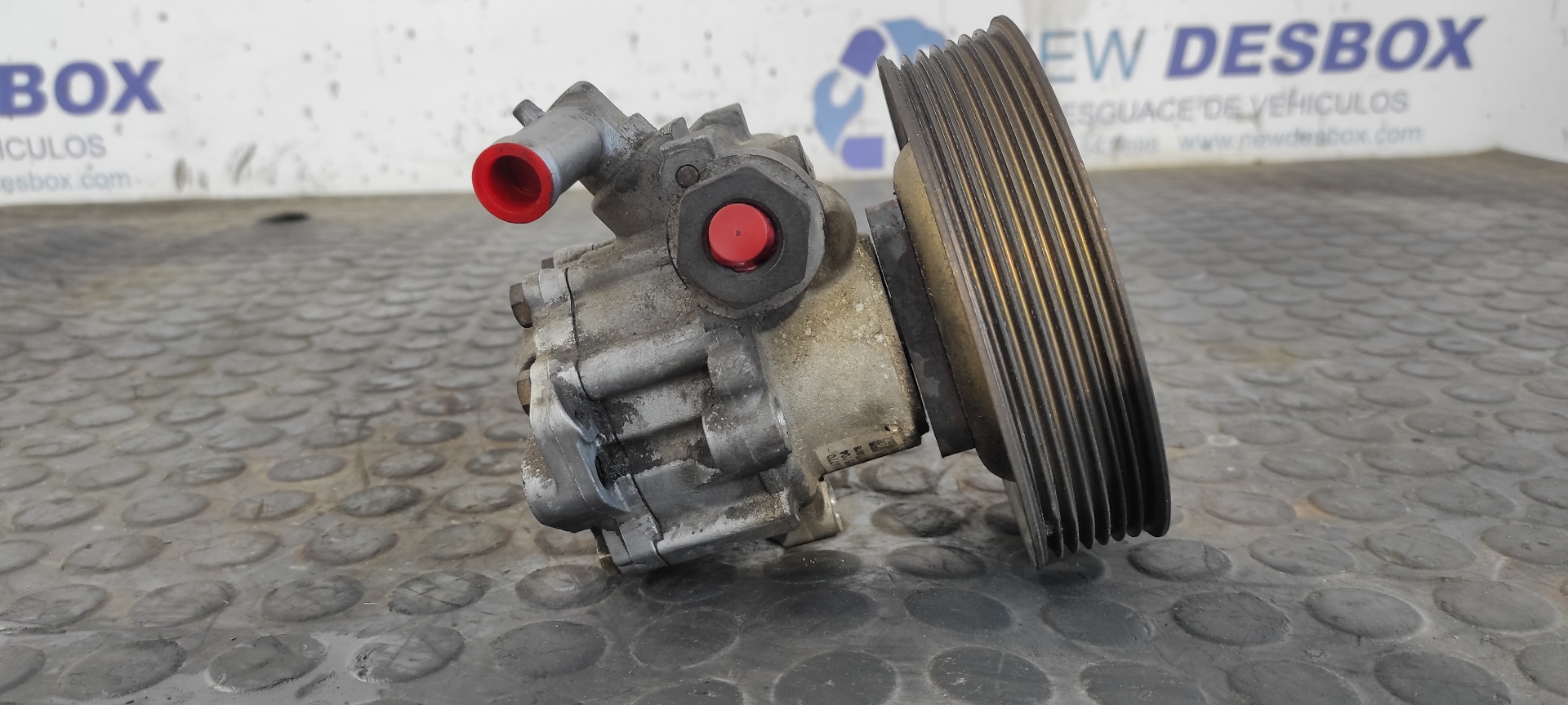 BOMBA DIRECCION ALFA ROMEO SPIDER (163) - vista 7