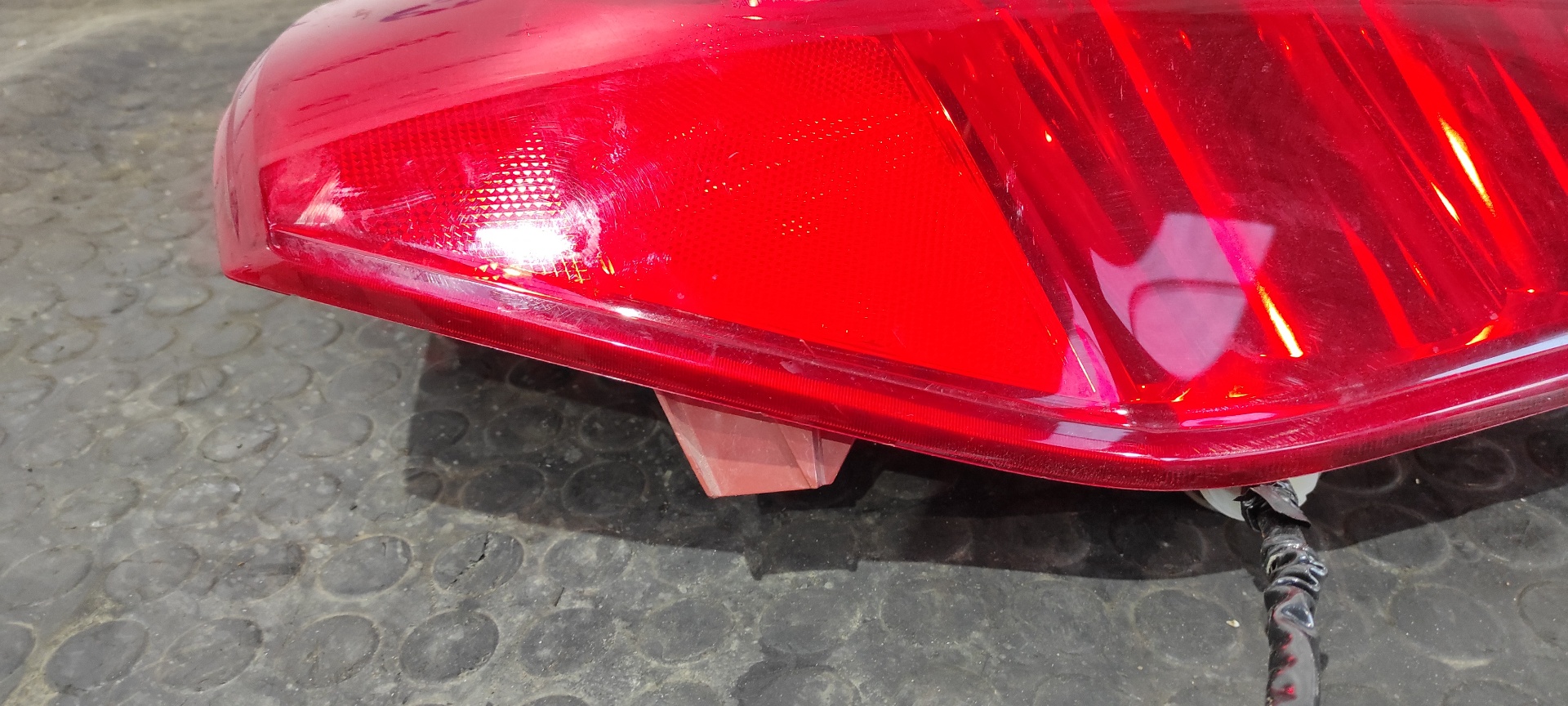 PILOTO TRASERO DERECHO MAZDA 5 BERL. (CR) - vista 2