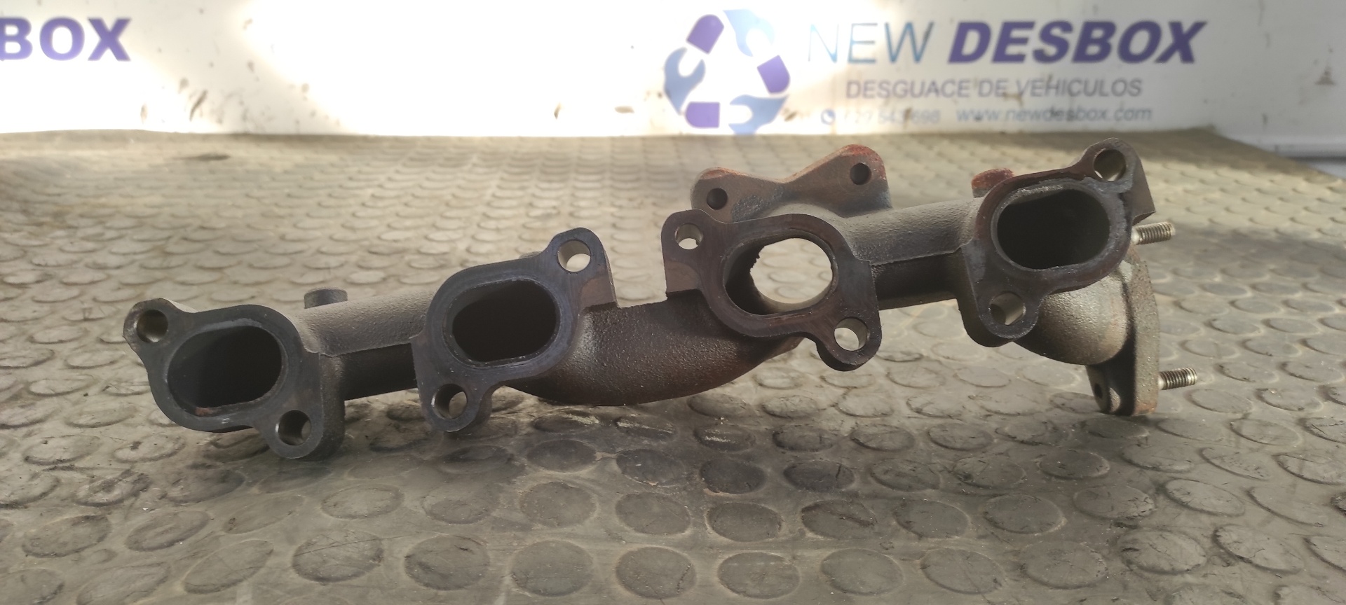 COLECTOR ESCAPE MAZDA 5 BERL. (CR) - vista 5