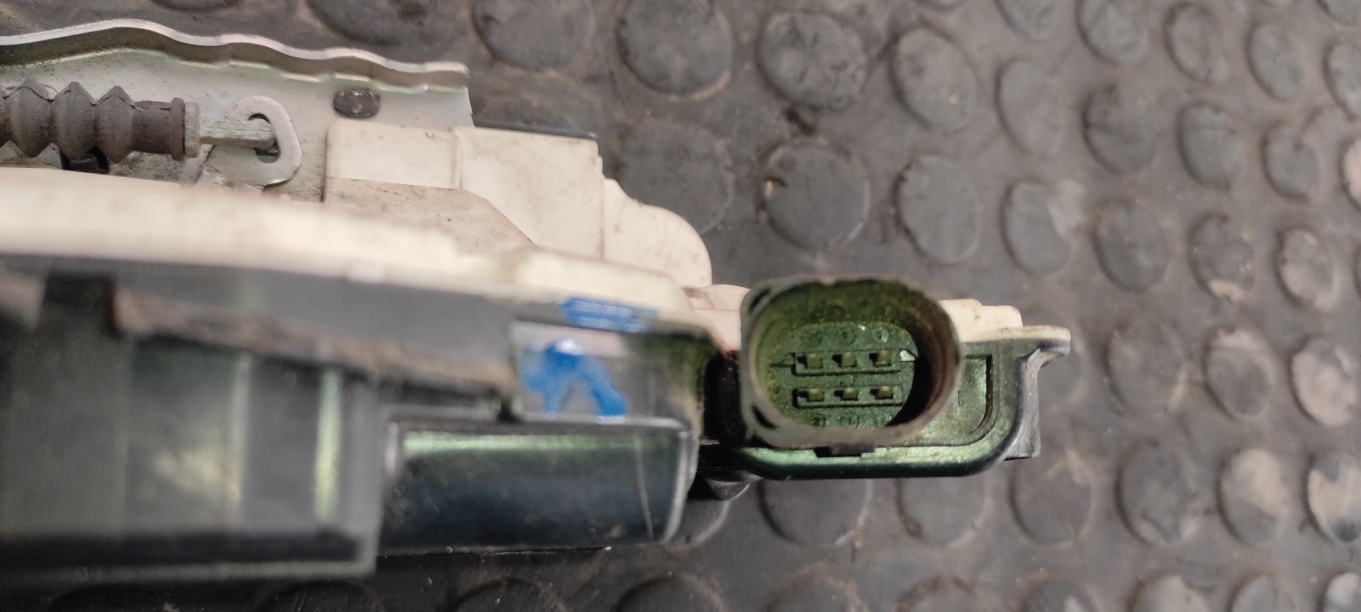 CERRADURA PUERTA DELANTERA DERECHA SEAT IBIZA SC (6J1) - vista 2