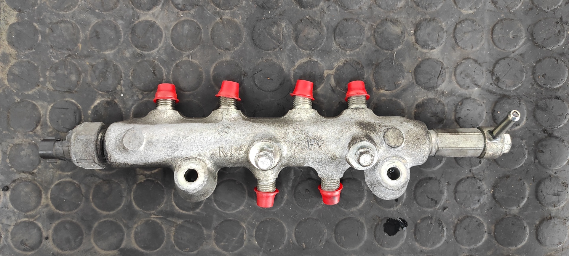 RAMPA INYECTORA MAZDA 5 BERL. (CR)