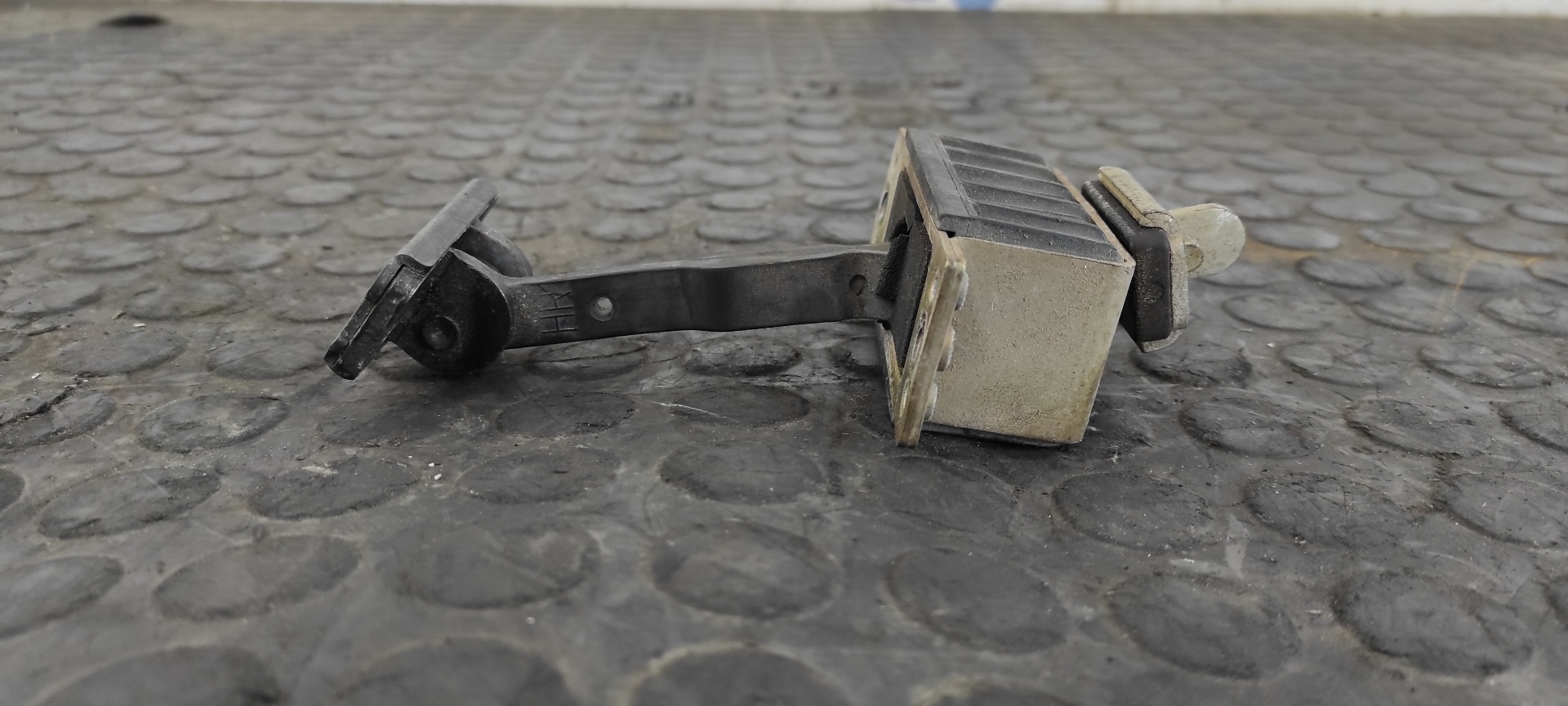 RETENEDOR PUERTA DERECHA MERCEDES-BENZ CLASE S (W220) BERLINA - vista 6