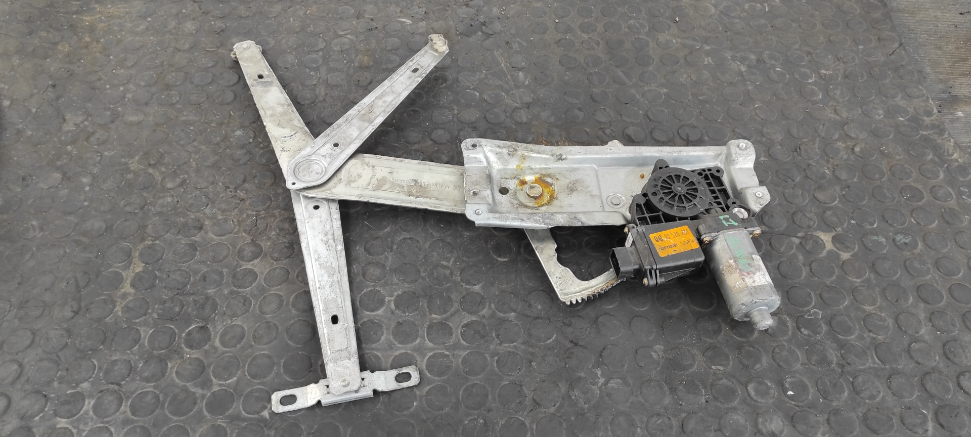 ELEVALUNAS DELANTERO IZQUIERDO OPEL TIGRA