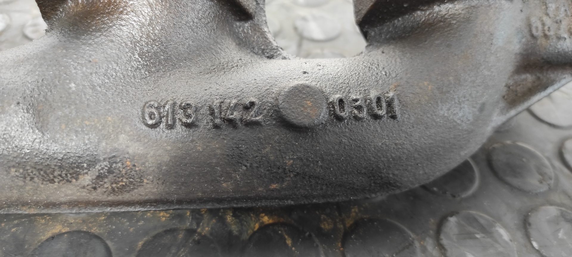 COLECTOR ESCAPE MERCEDES-BENZ CLASE E (W211) BERLINA - vista 10