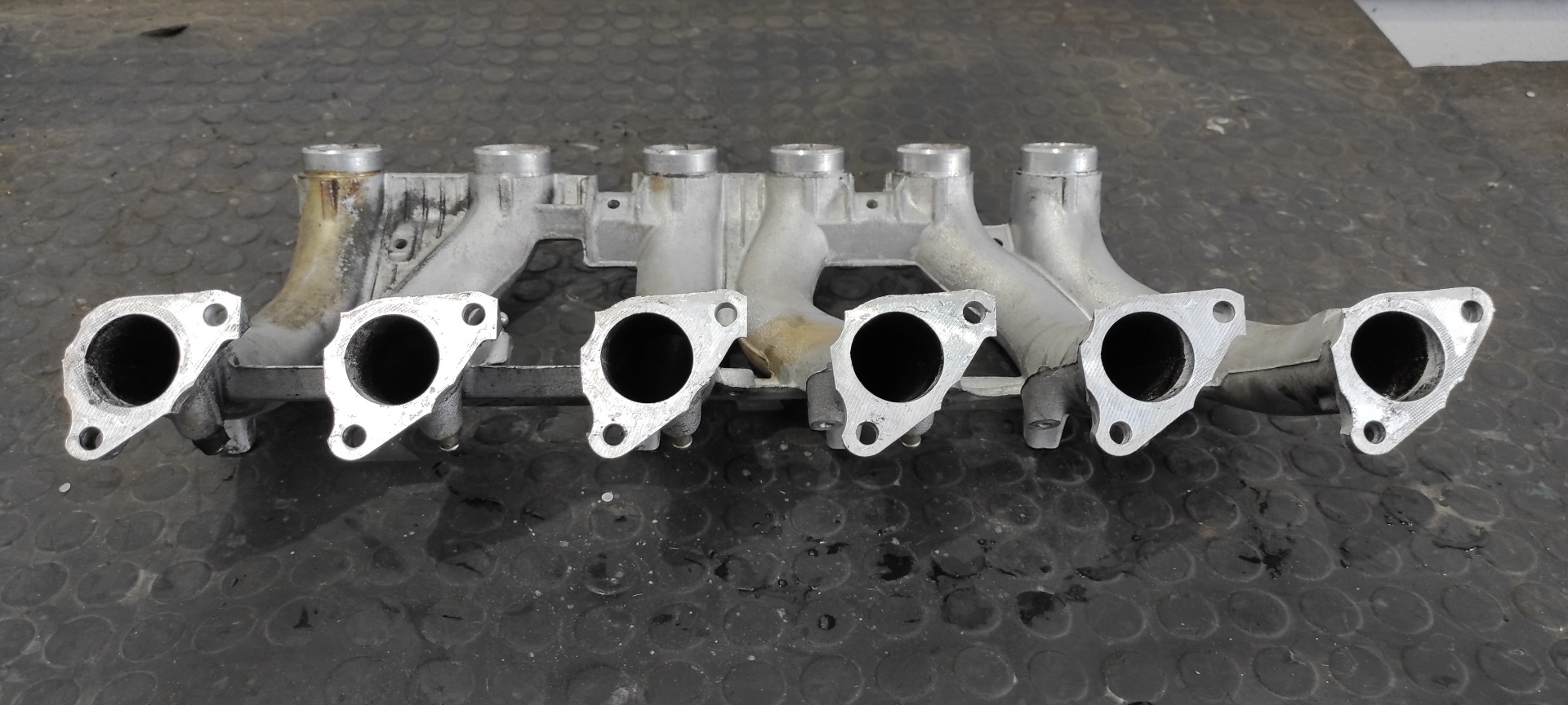 COLECTOR ADMISION MERCEDES-BENZ CLASE E (W124) - vista 6