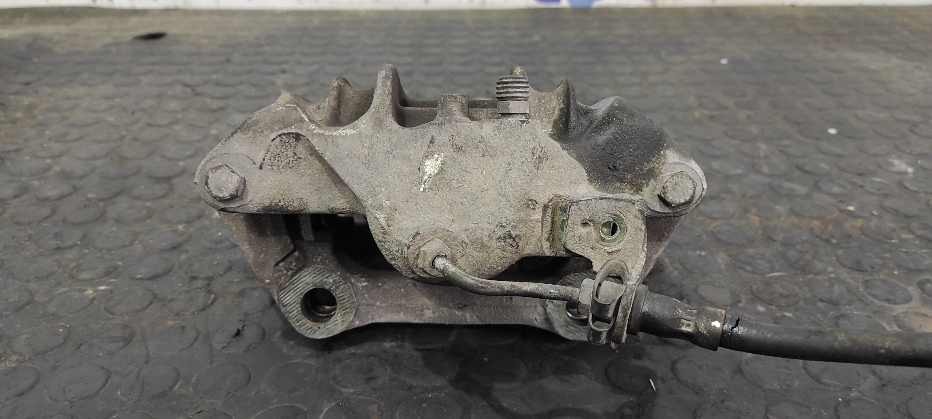 PINZA DE FRENO DELANTERA IZQUIERDA VOLKSWAGEN T4 TRANSPORTER/FURGONETA (MOD. 1991) - vista 6