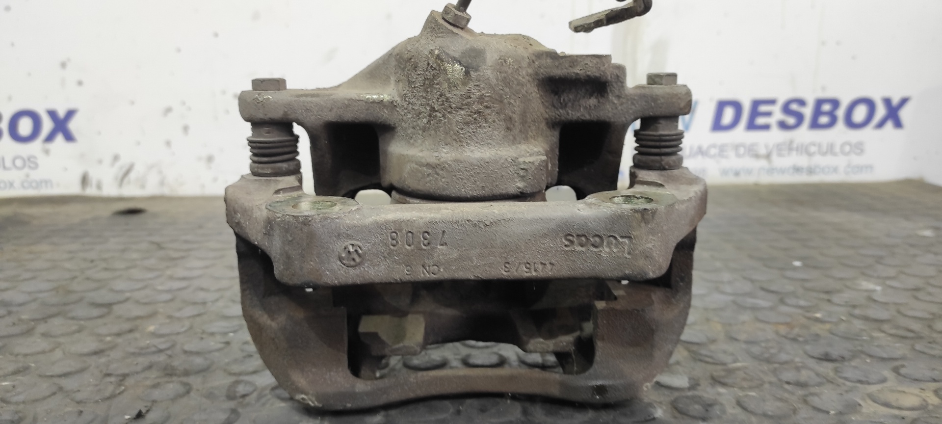 PINZA DE FRENO DELANTERA IZQUIERDA VOLKSWAGEN T4 TRANSPORTER/FURGONETA (MOD. 1991) - vista 2