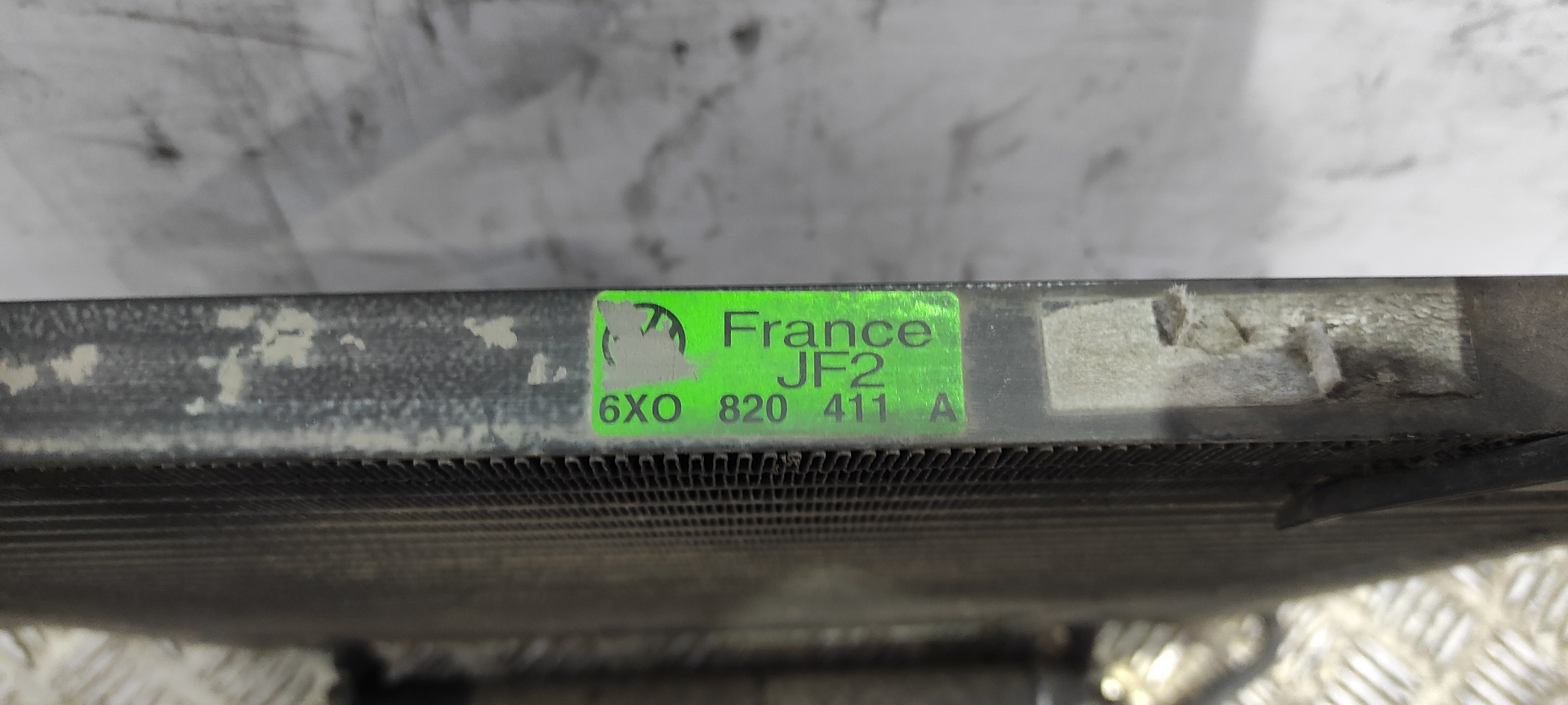 CONDENSADOR / RADIADOR  AIRE ACONDICIONADO VOLKSWAGEN POLO BERLINA (6N2) - vista 2