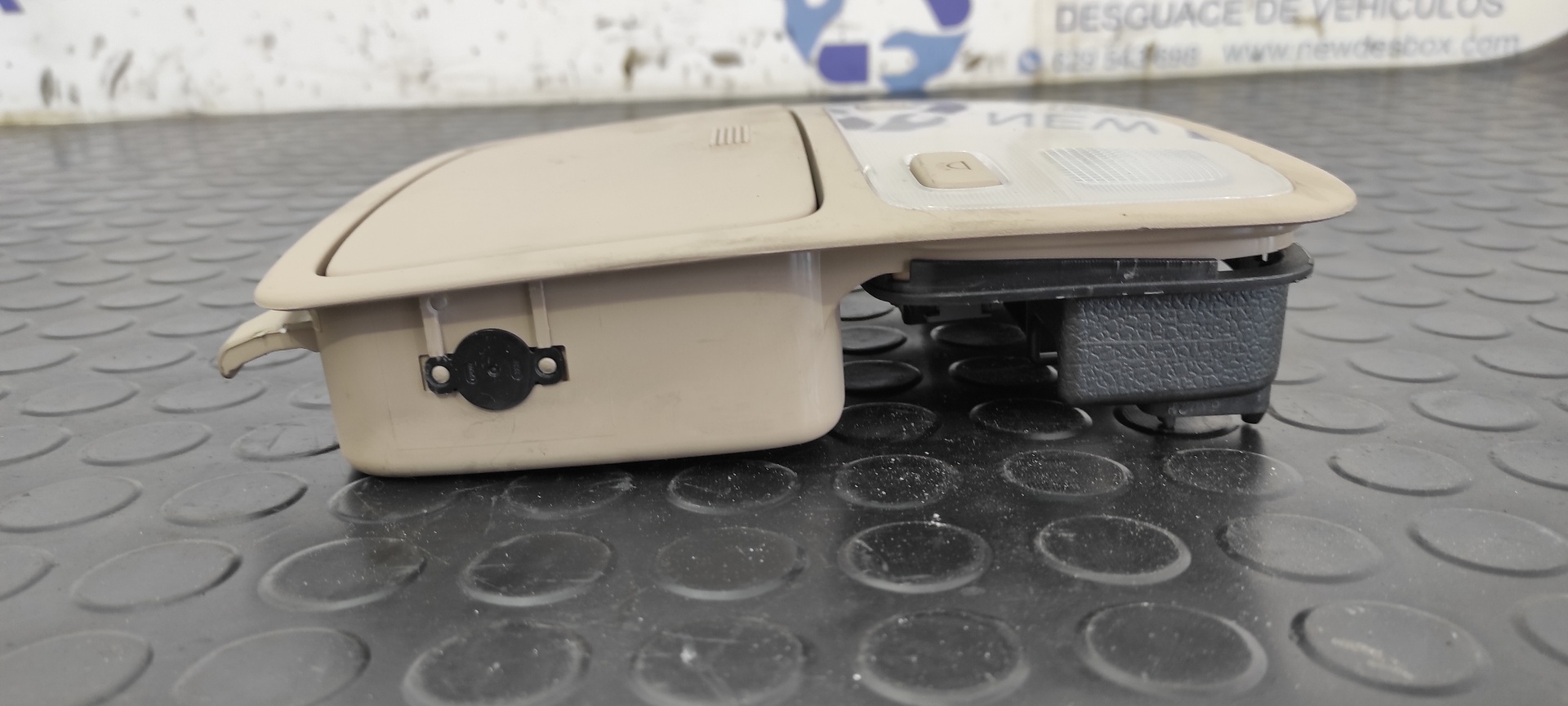 LUZ INTERIOR KIA SPORTAGE - vista 11