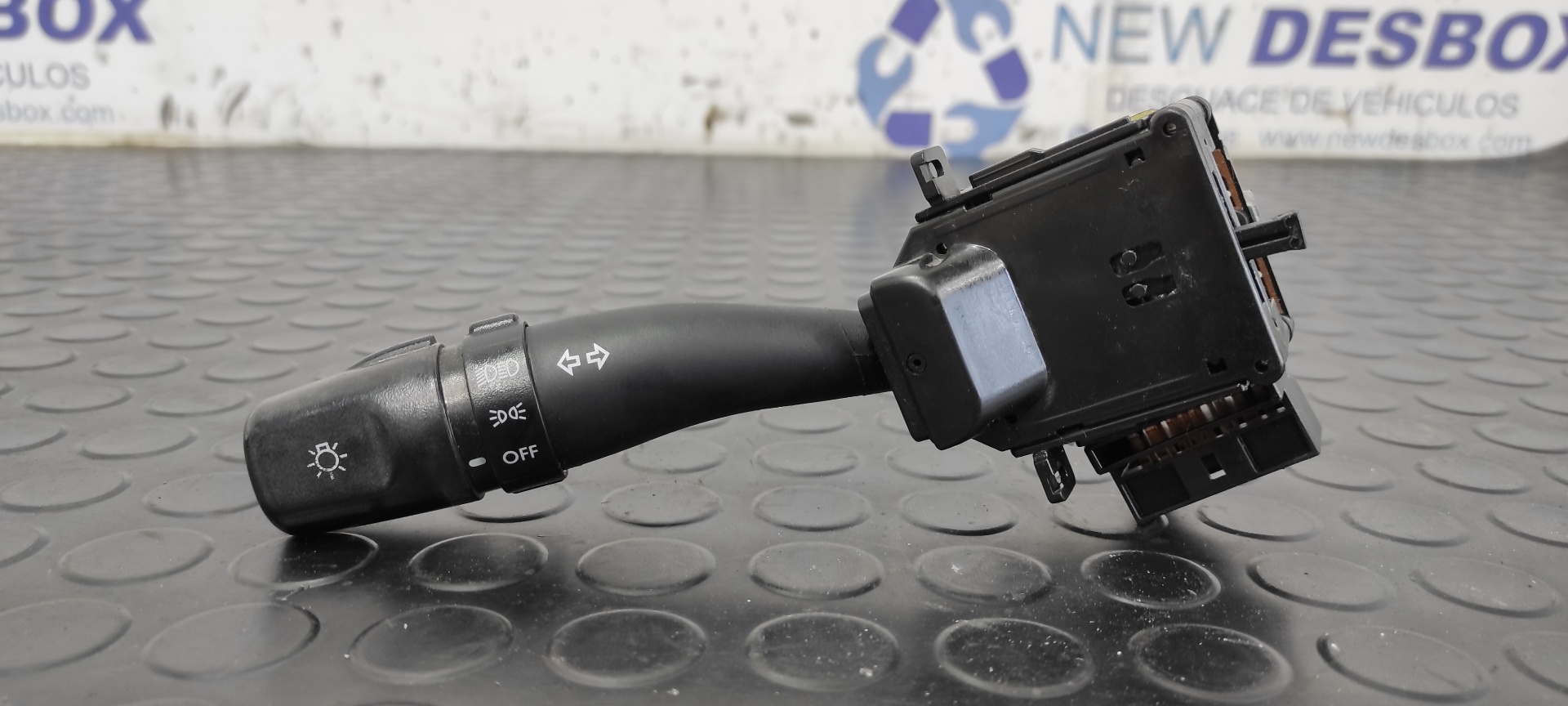 MANDO LUCES KIA SPORTAGE