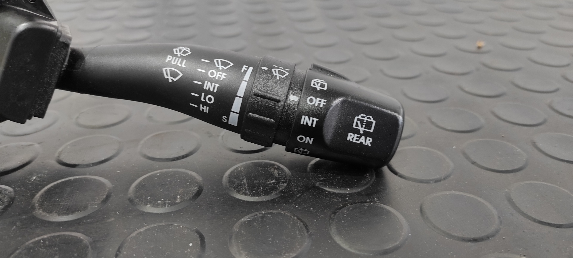 MANDO LIMPIA KIA SPORTAGE - vista 6