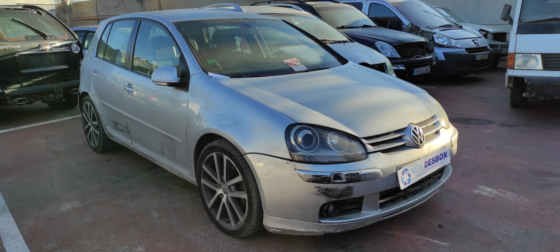 VOLKSWAGEN GOLF V BERLINA (1K1)