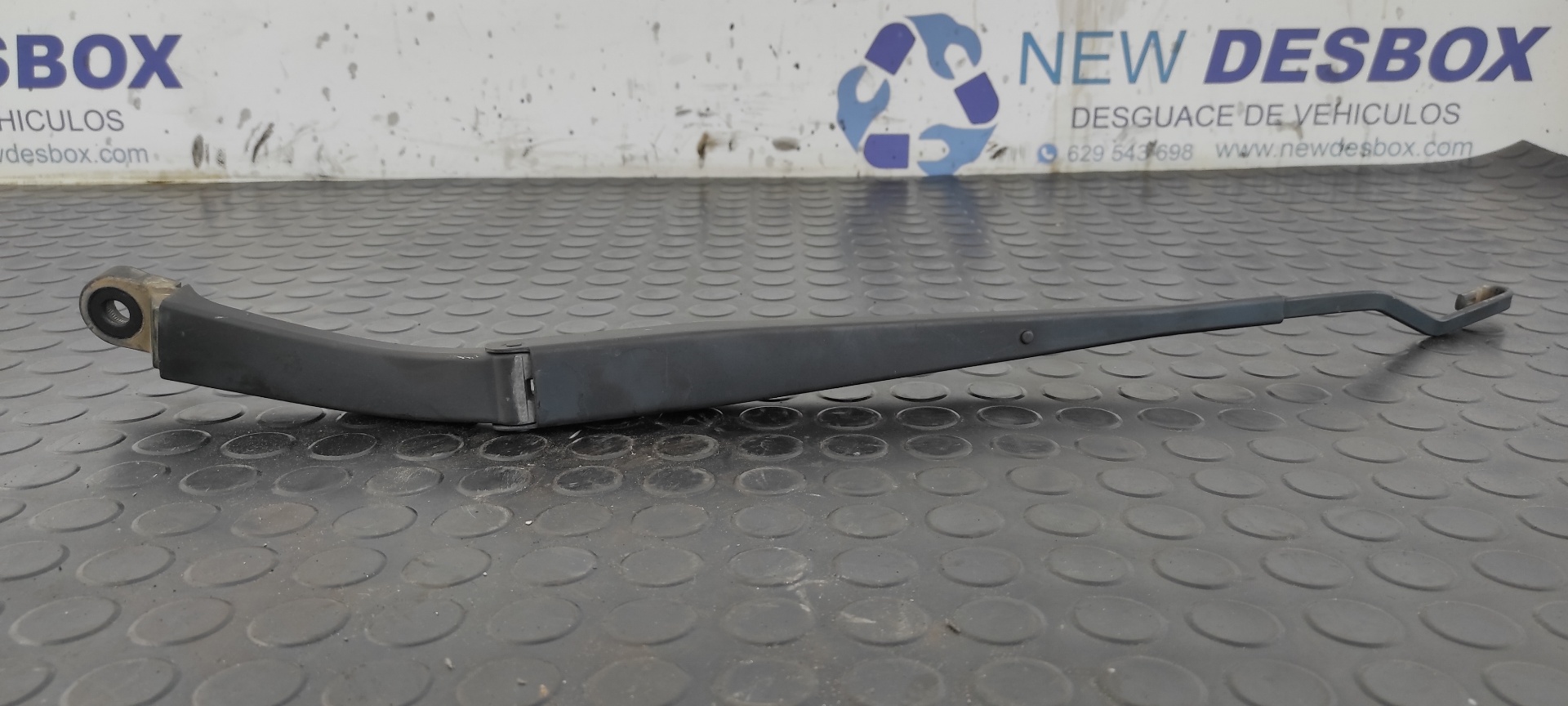 BRAZO LIMPIA DELANTERO IZQUIERDO KIA SPORTAGE