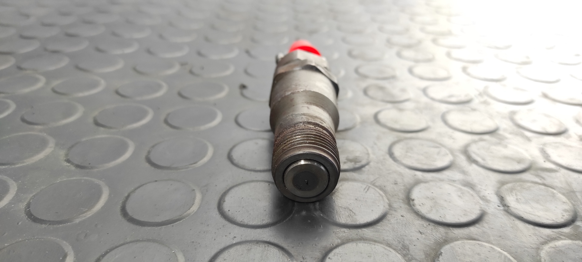 INYECTOR MERCEDES CLASE E (W124) - vista 2