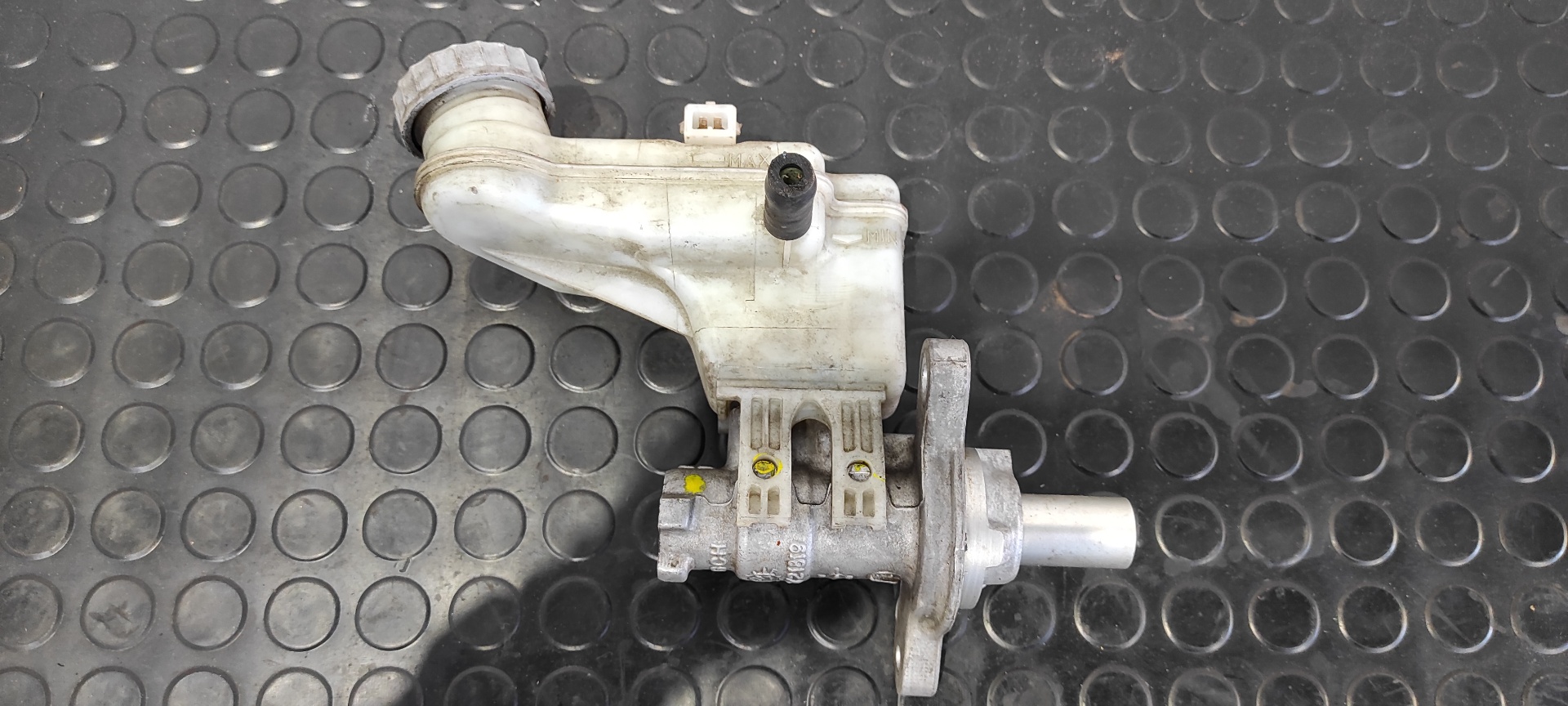 BOMBA FRENO SUZUKI SWIFT BERLINA (MZ) - vista 3