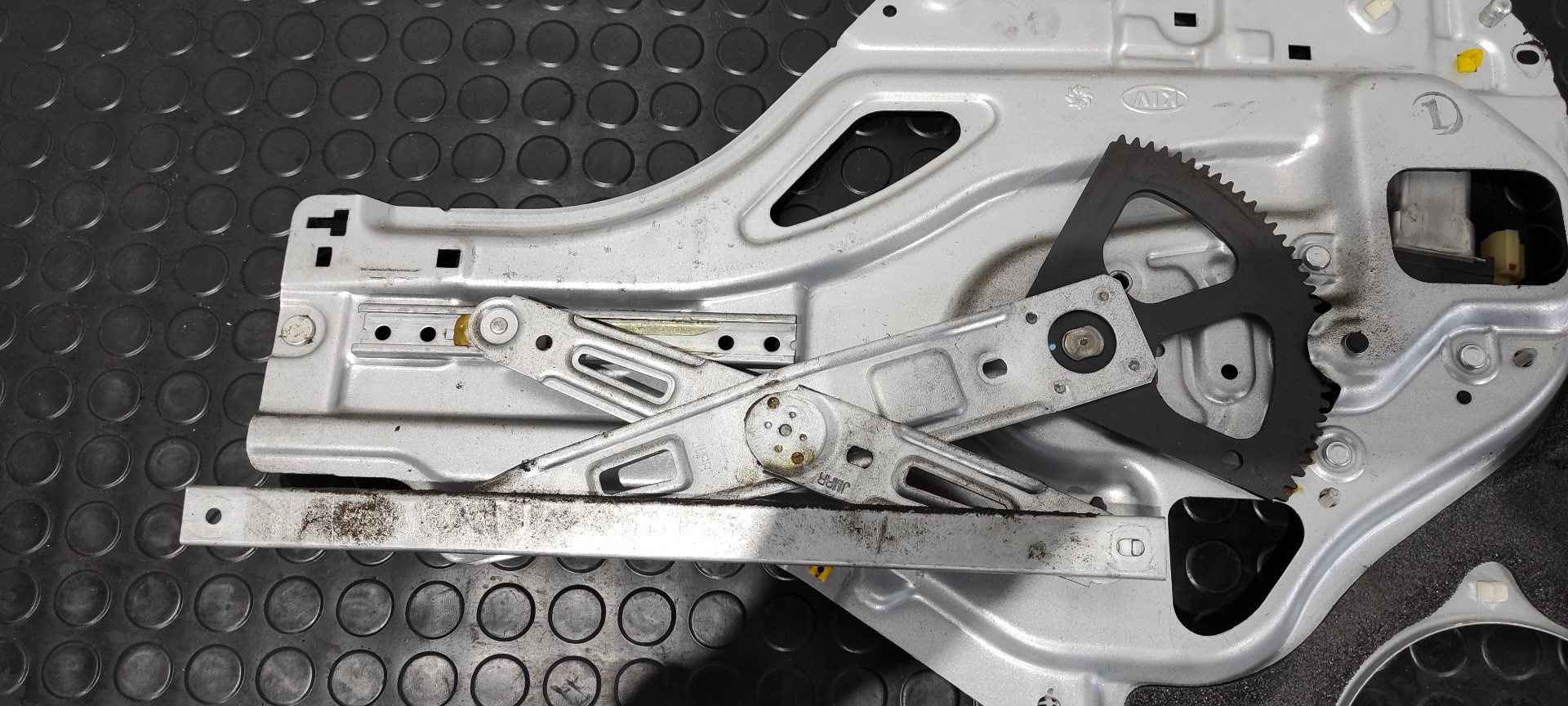 ELEVALUNAS TRASERO DERECHO KIA SPORTAGE - vista 5