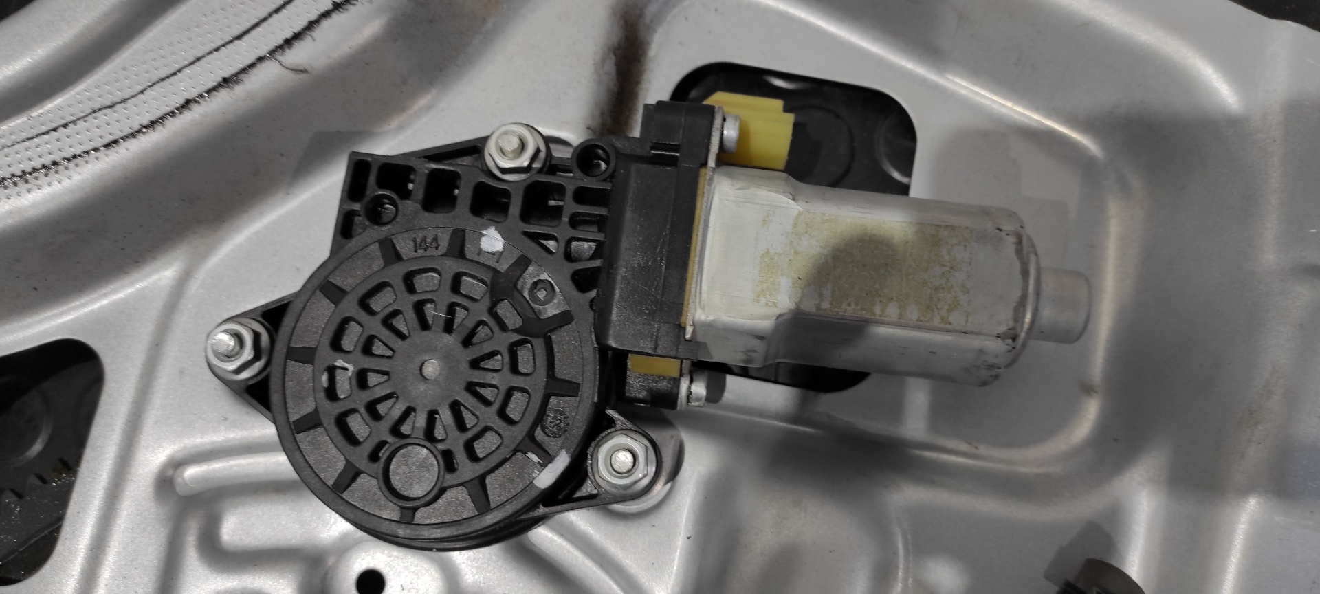 ELEVALUNAS DELANTERO DERECHO KIA SPORTAGE - vista 4