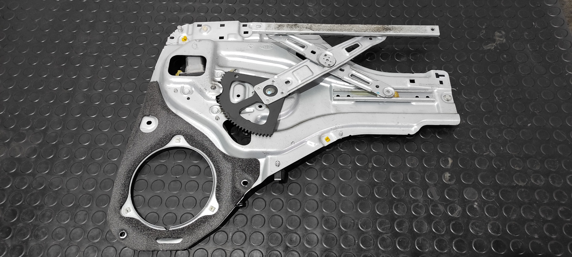 ELEVALUNAS TRASERO IZQUIERDO KIA SPORTAGE - vista 4