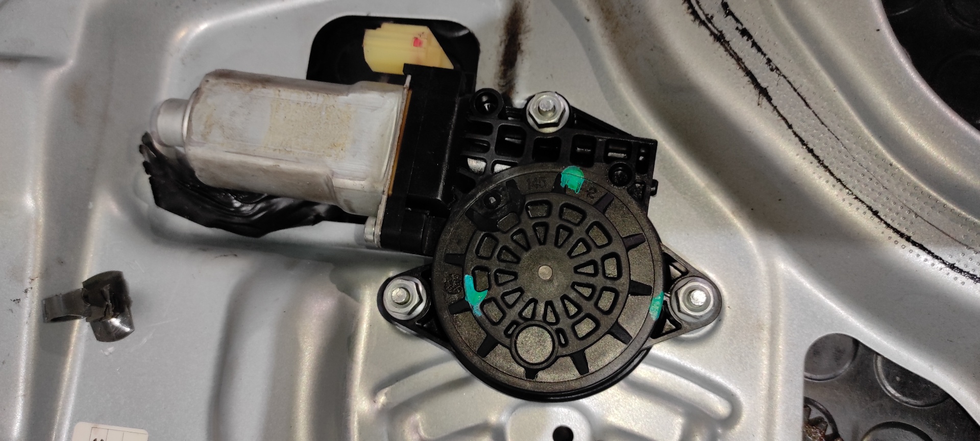 ELEVALUNAS DELANTERO IZQUIERDO KIA SPORTAGE - vista 4