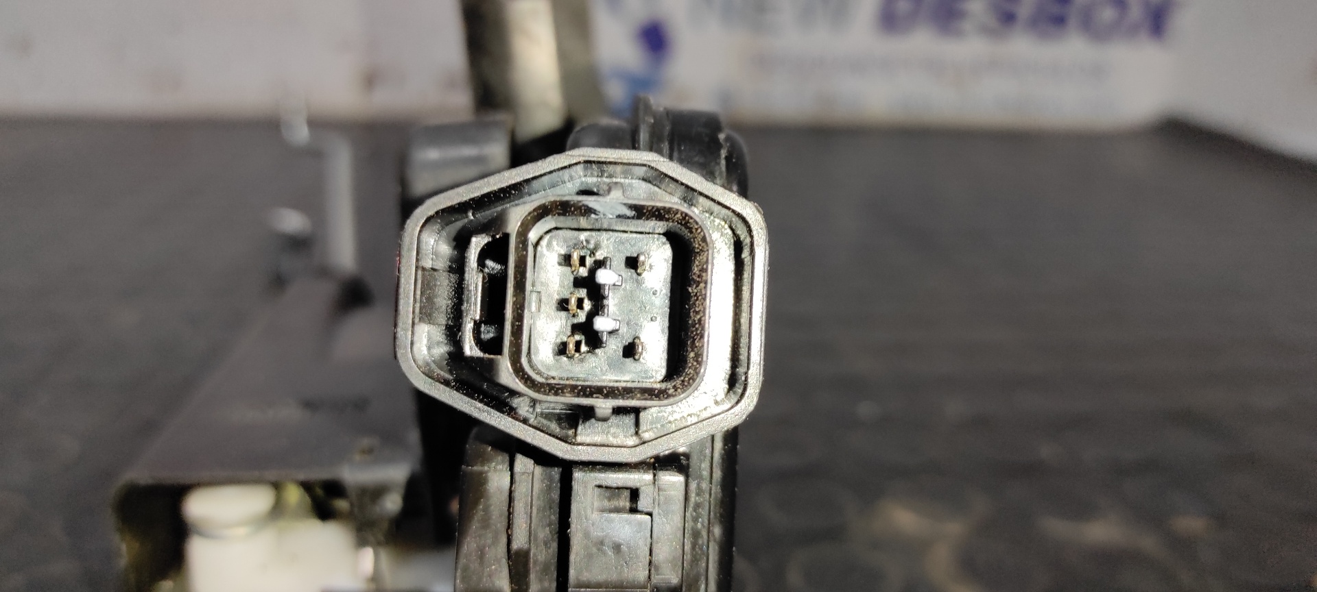 CERRADURA PUERTA DELANTERA DERECHA KIA SPORTAGE - vista 2