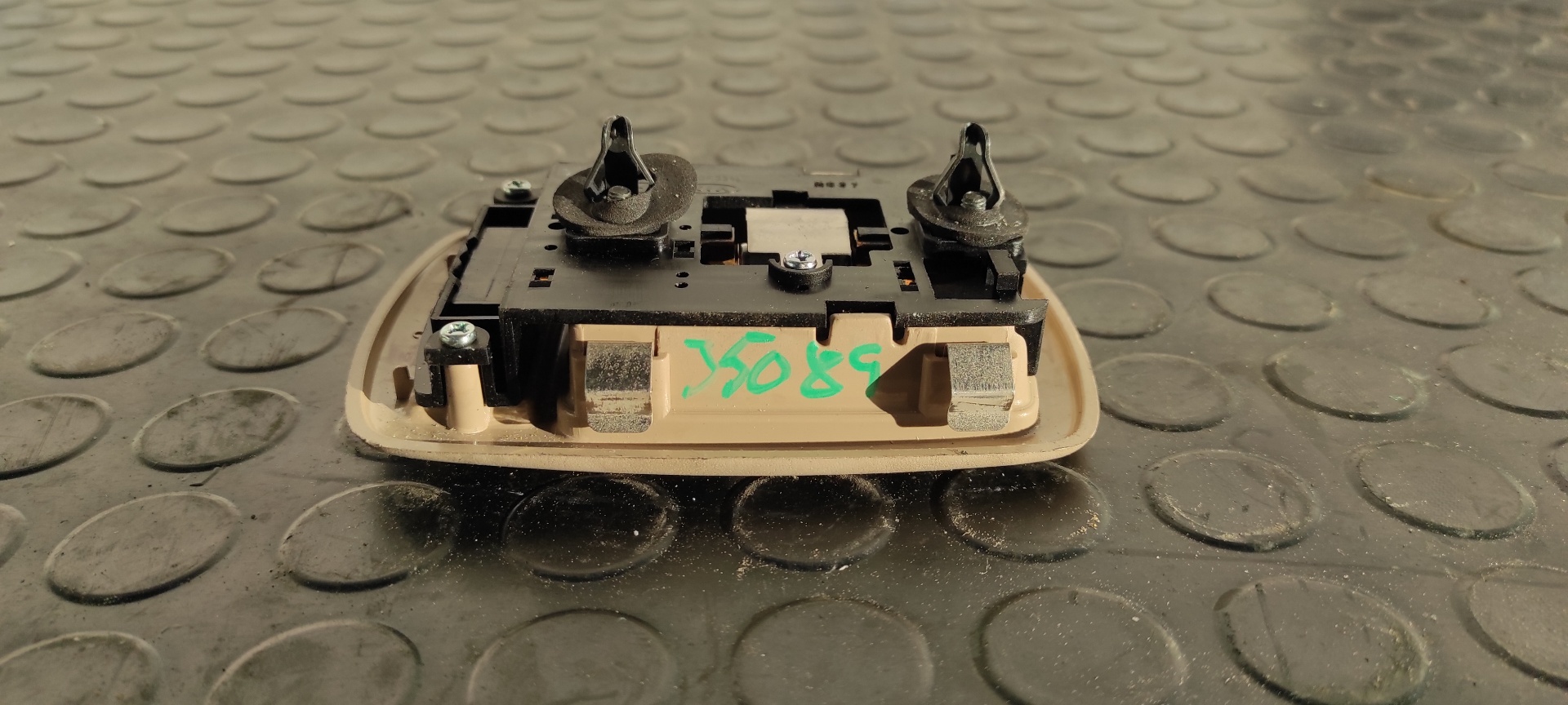 LUZ INTERIOR KIA SPORTAGE - vista 3