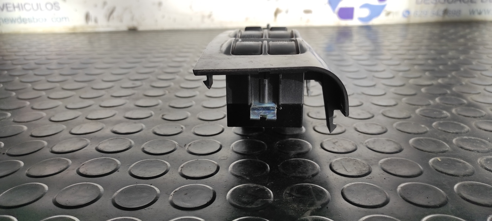 MANDO ELEVALUNAS DELANTERO IZQUIERDO KIA SPORTAGE - vista 2