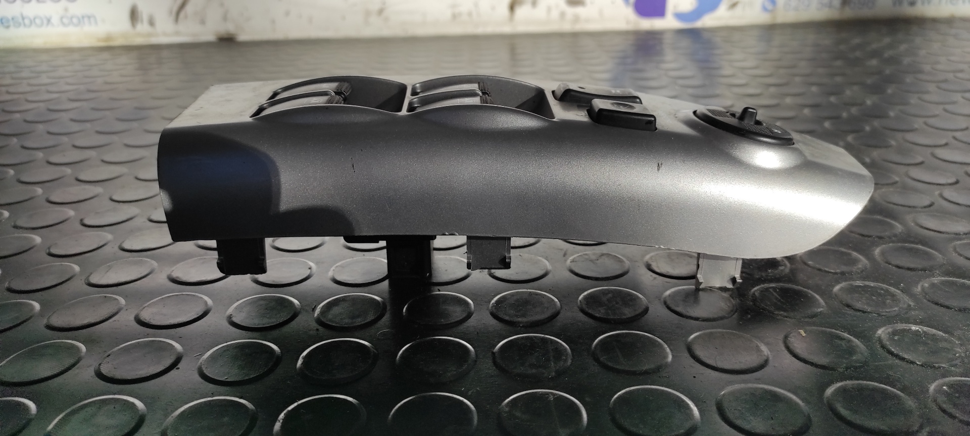 MANDO ELEVALUNAS DELANTERO IZQUIERDO KIA SPORTAGE - vista 6