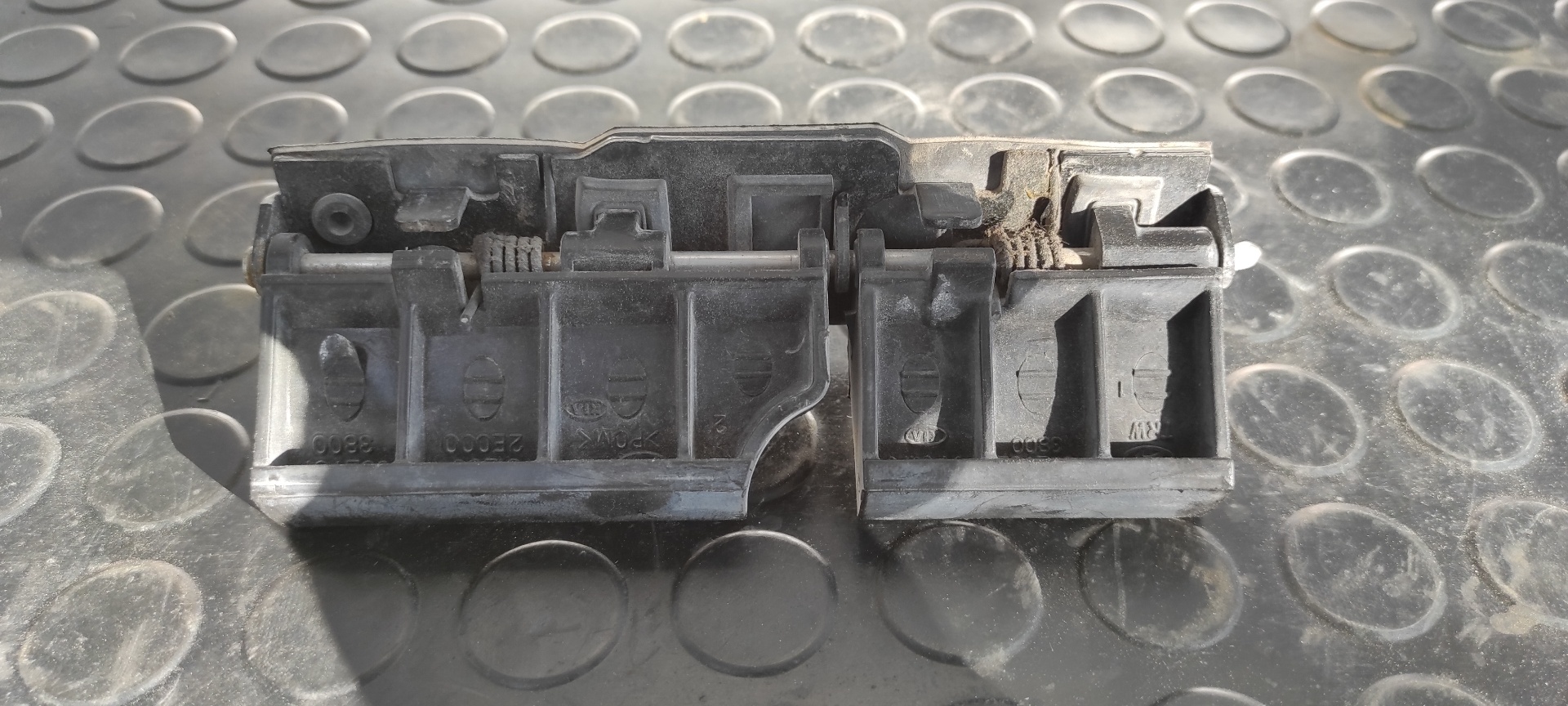 MANETA EXTERIOR PORTON KIA SPORTAGE - vista 3