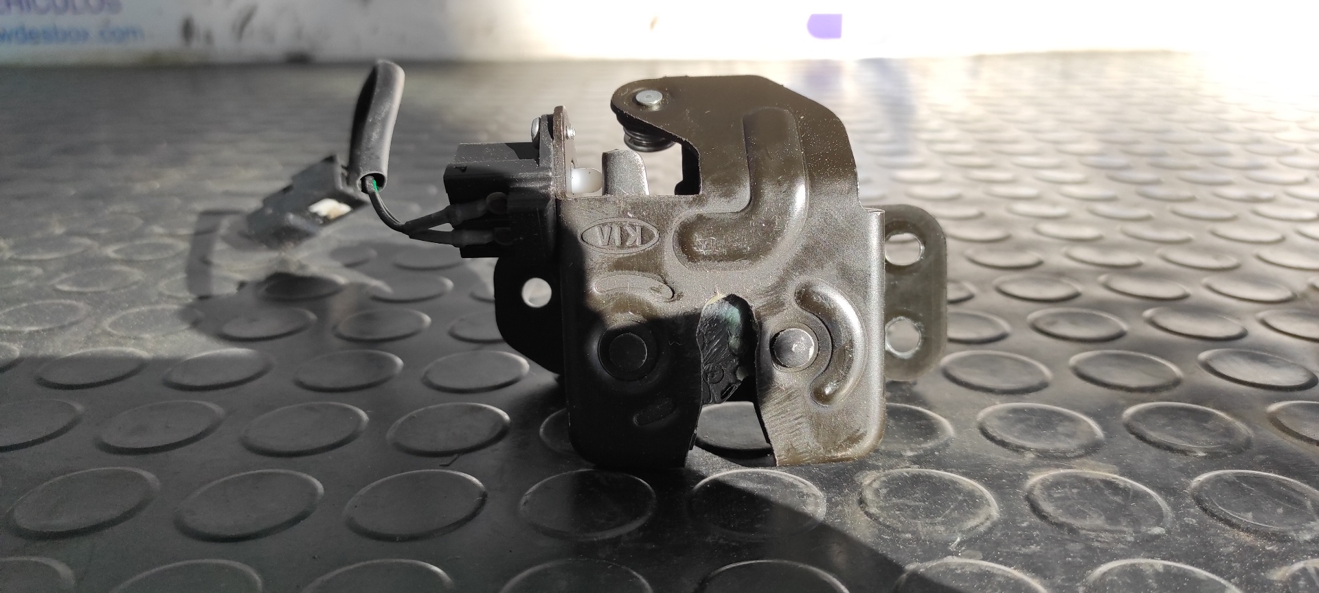 CERRADURA MALETERO / PORTON KIA SPORTAGE