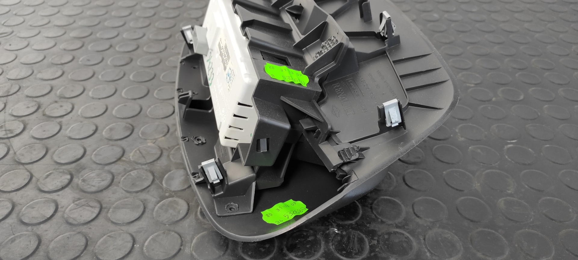 PANTALLA MULTIFUNCION RENAULT MEGANE III BERLINA 5 P - vista 4