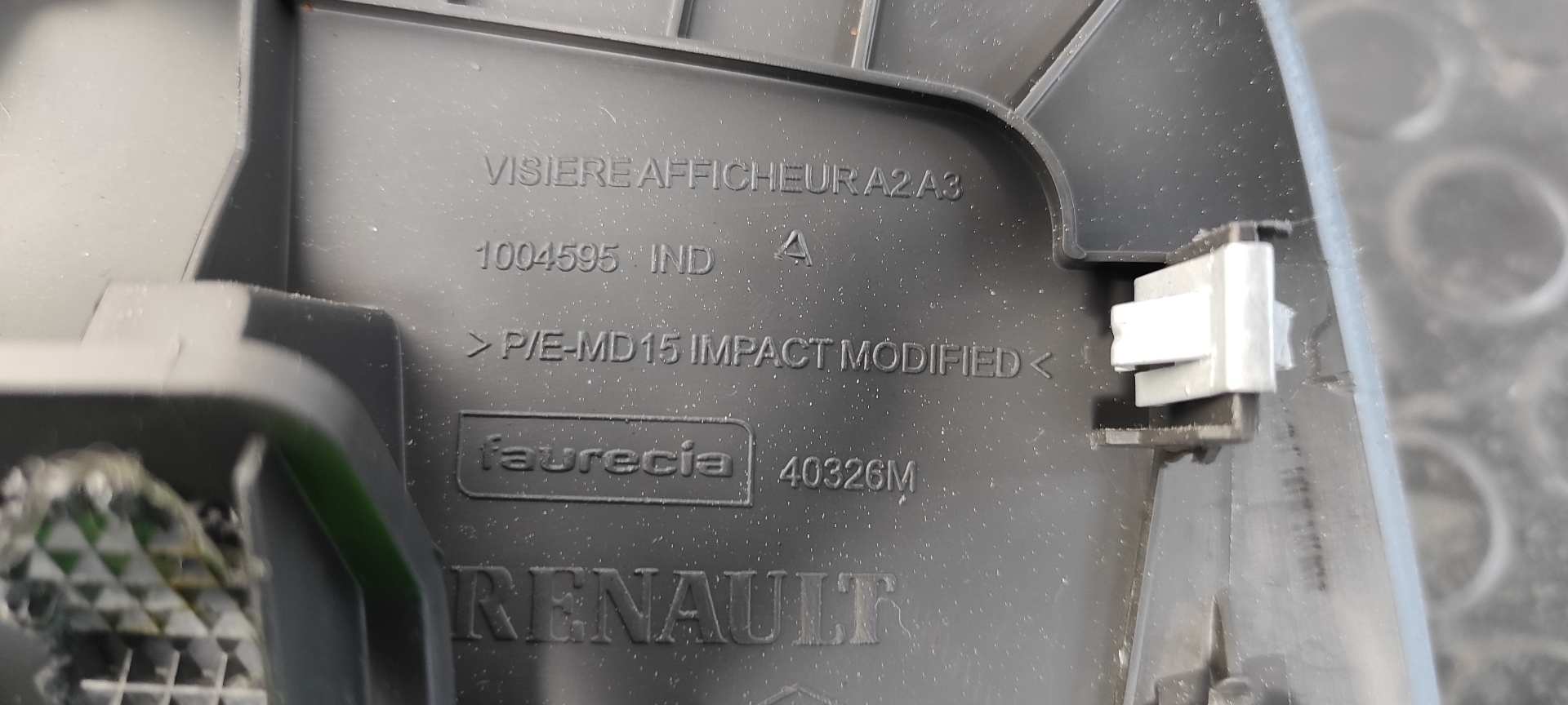 PANTALLA MULTIFUNCION RENAULT MEGANE III BERLINA 5 P - vista 7