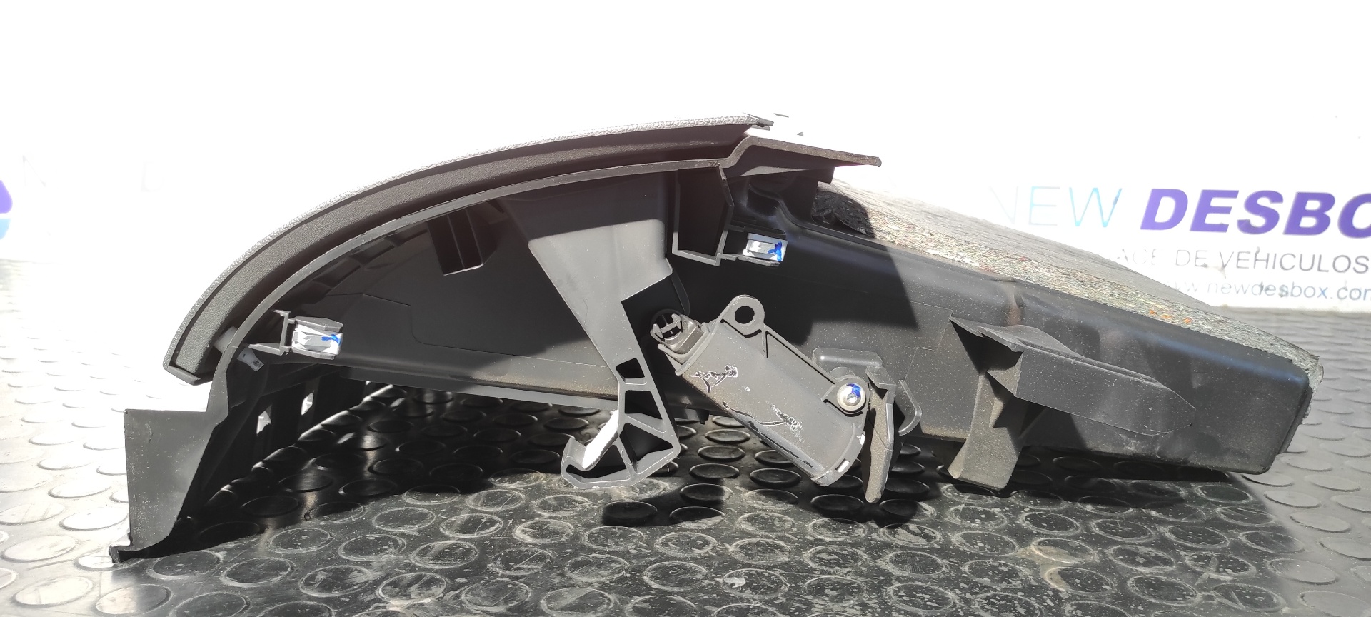 GUANTERA RENAULT MEGANE III BERLINA 5 P - vista 4