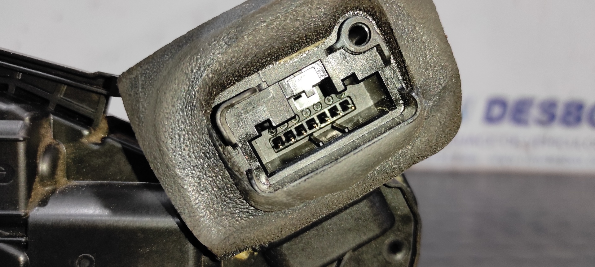 CERRADURA PUERTA TRASERA DERECHA VOLKSWAGEN POLO (6C1) - vista 3