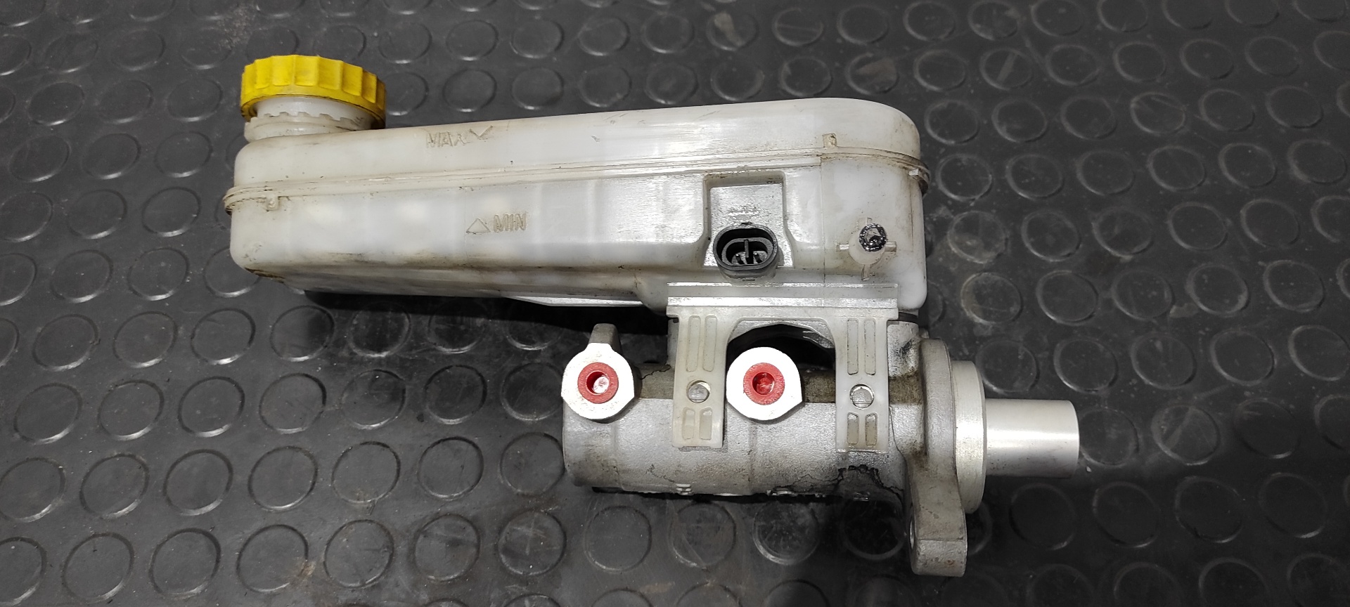 BOMBA FRENO CITROEN JUMPER CAJA ABIERTA (06.2006 =>) - vista 4