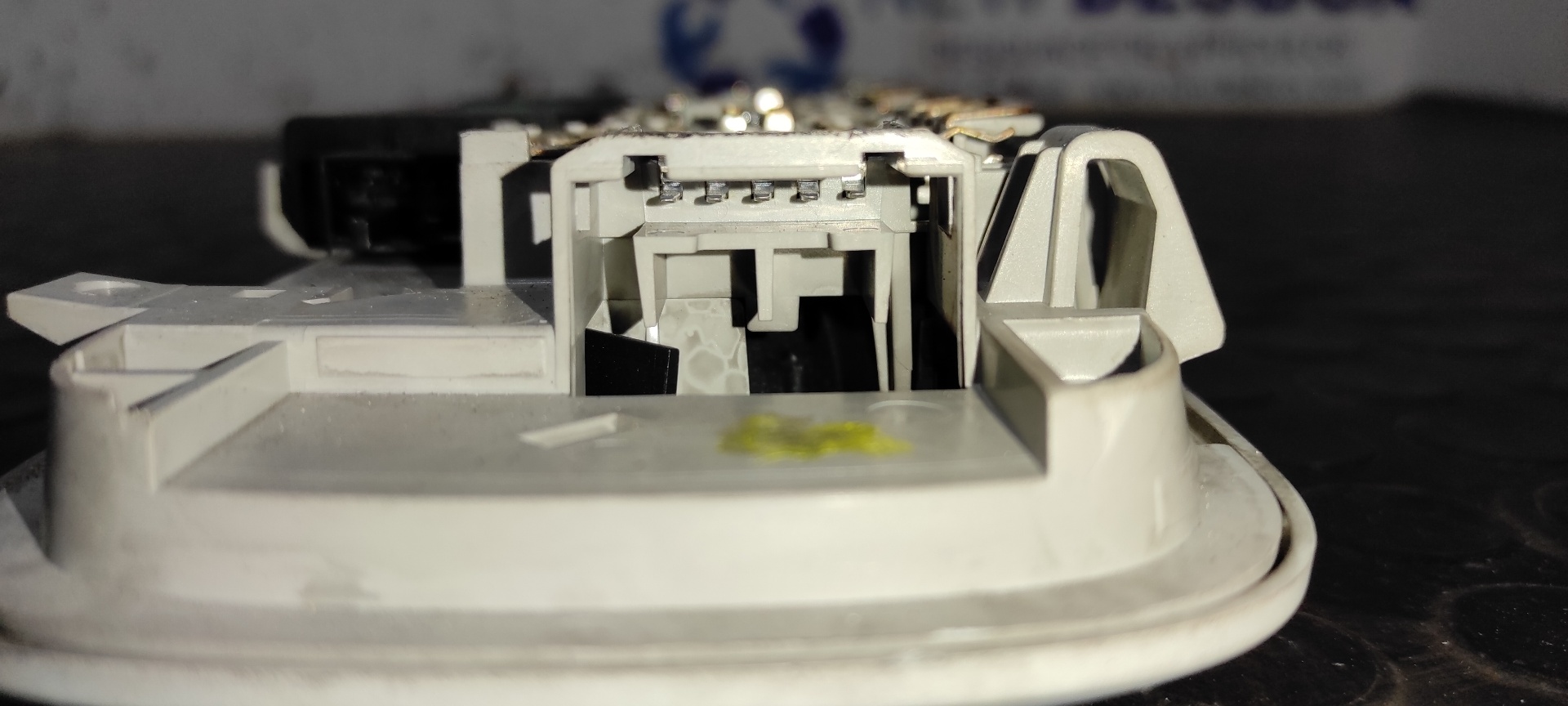 LUZ INTERIOR VOLKSWAGEN TOURAN (1T1) - vista 3