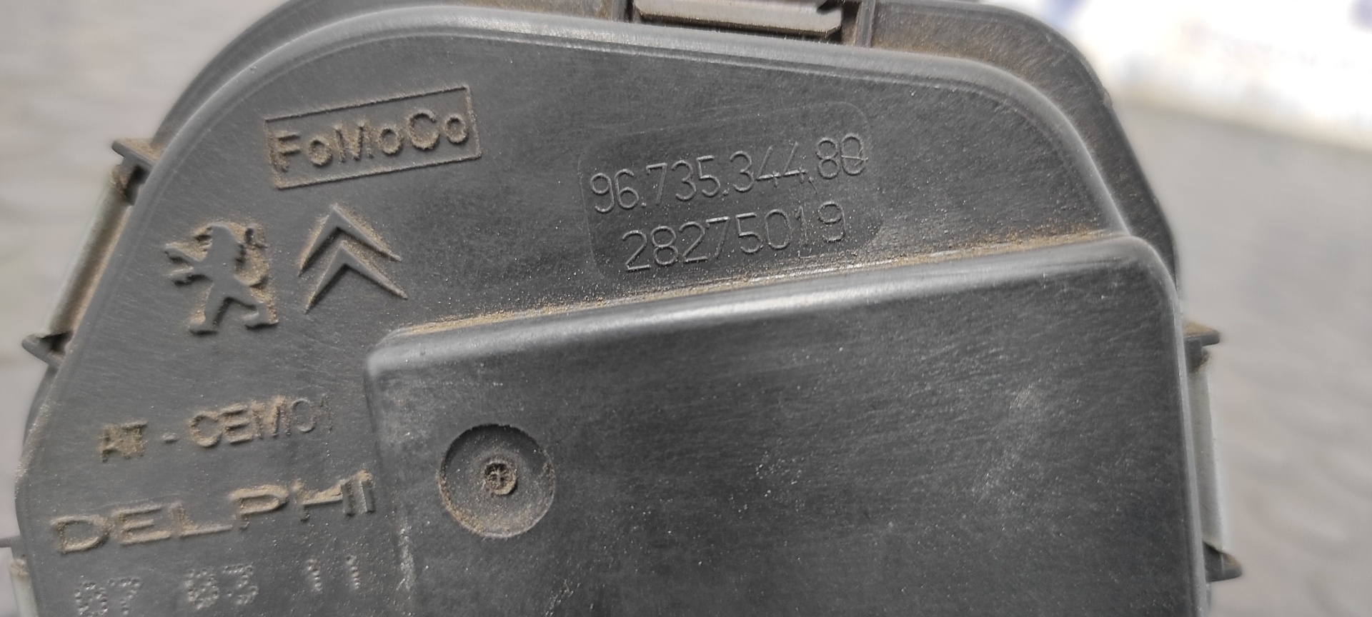 CAJA MARIPOSA PEUGEOT 207 - vista 3