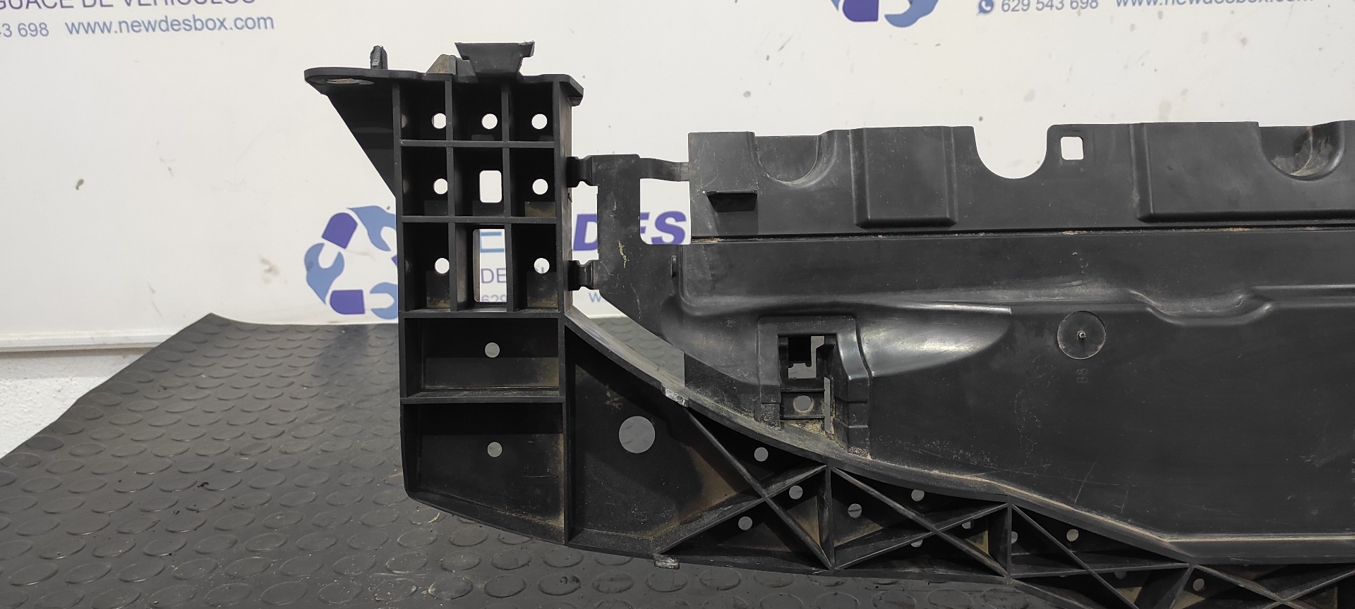 REFUERZO PARAGOLPES DELANTERO PEUGEOT 207 - vista 2