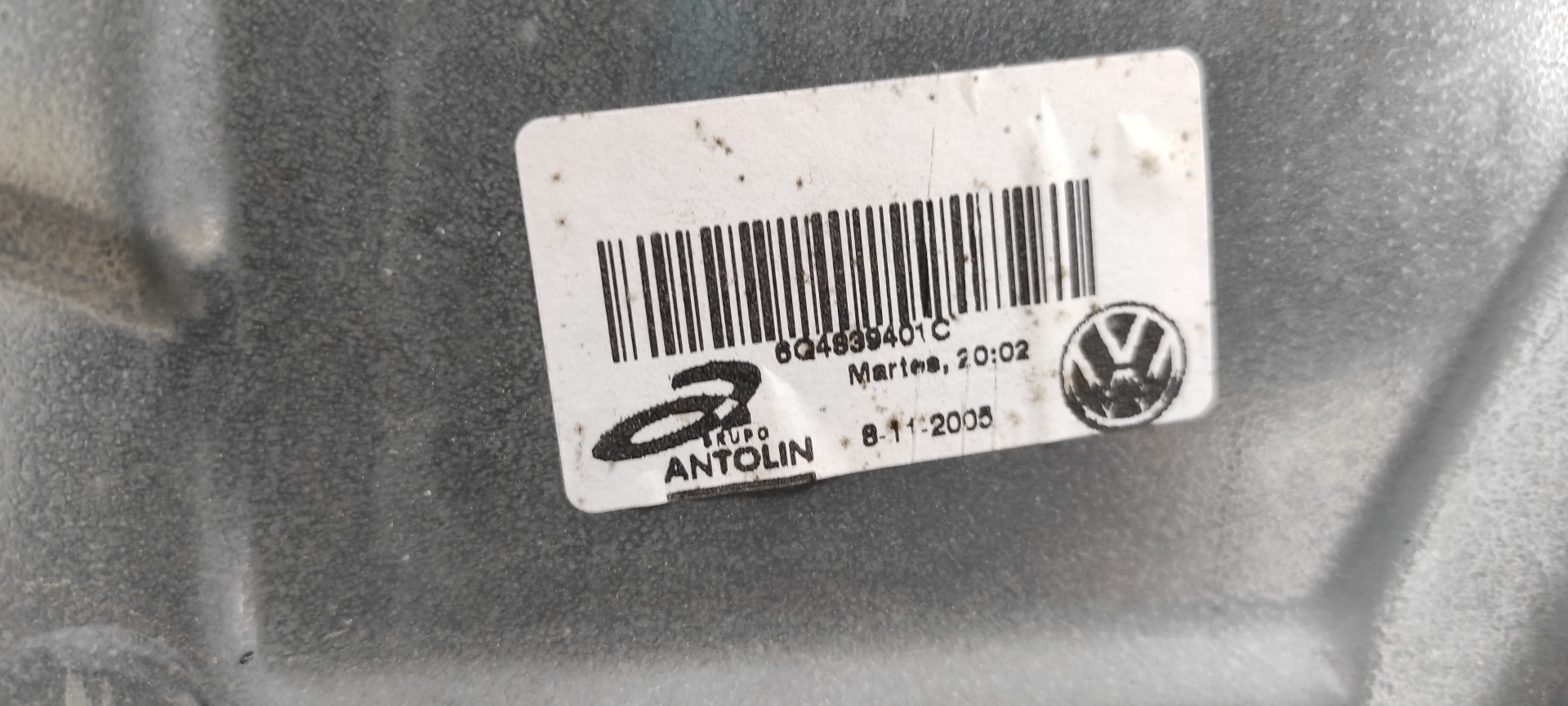 ELEVALUNAS TRASERO IZQUIERDO VOLKSWAGEN POLO (9N3) - vista 3