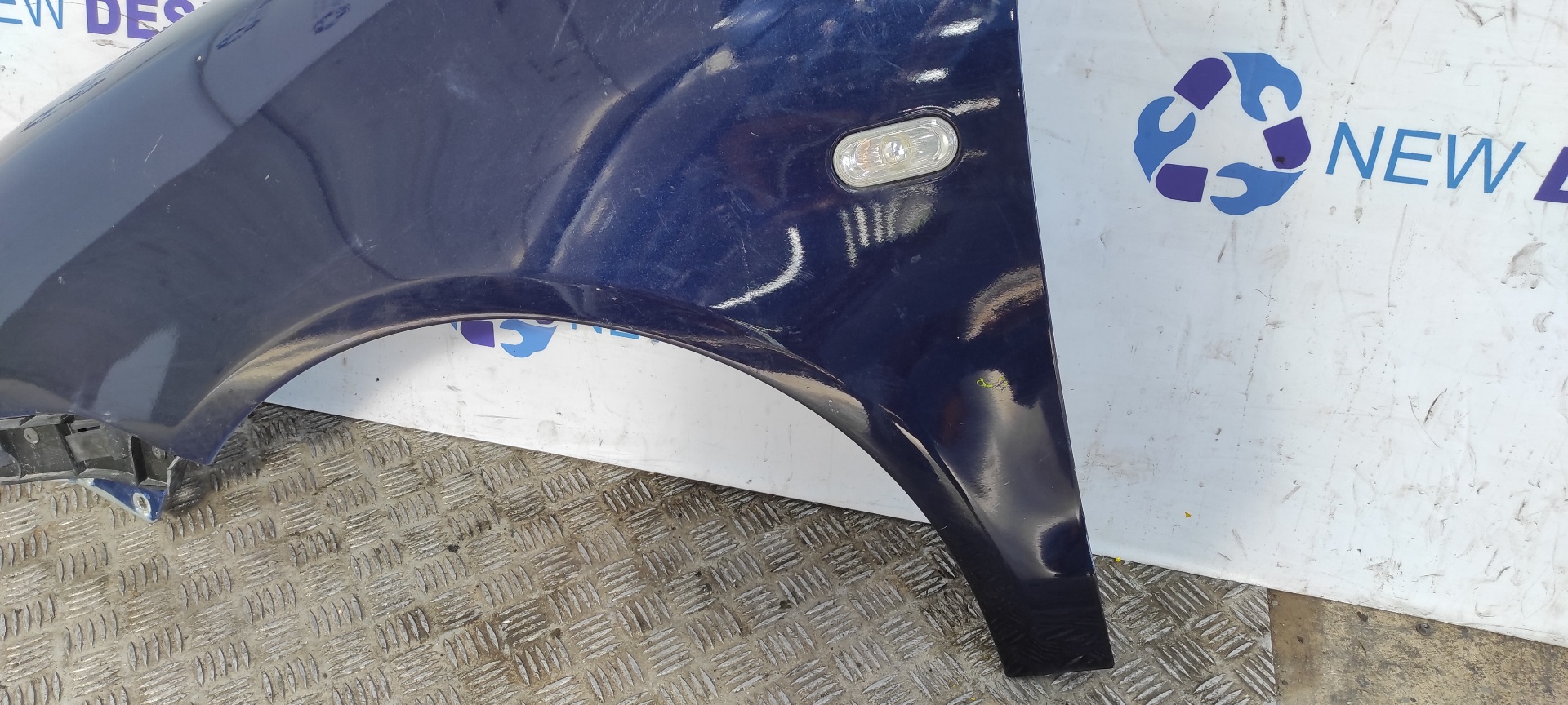 ALETA DELANTERA IZQUIERDA VOLKSWAGEN POLO (9N1) - vista 6